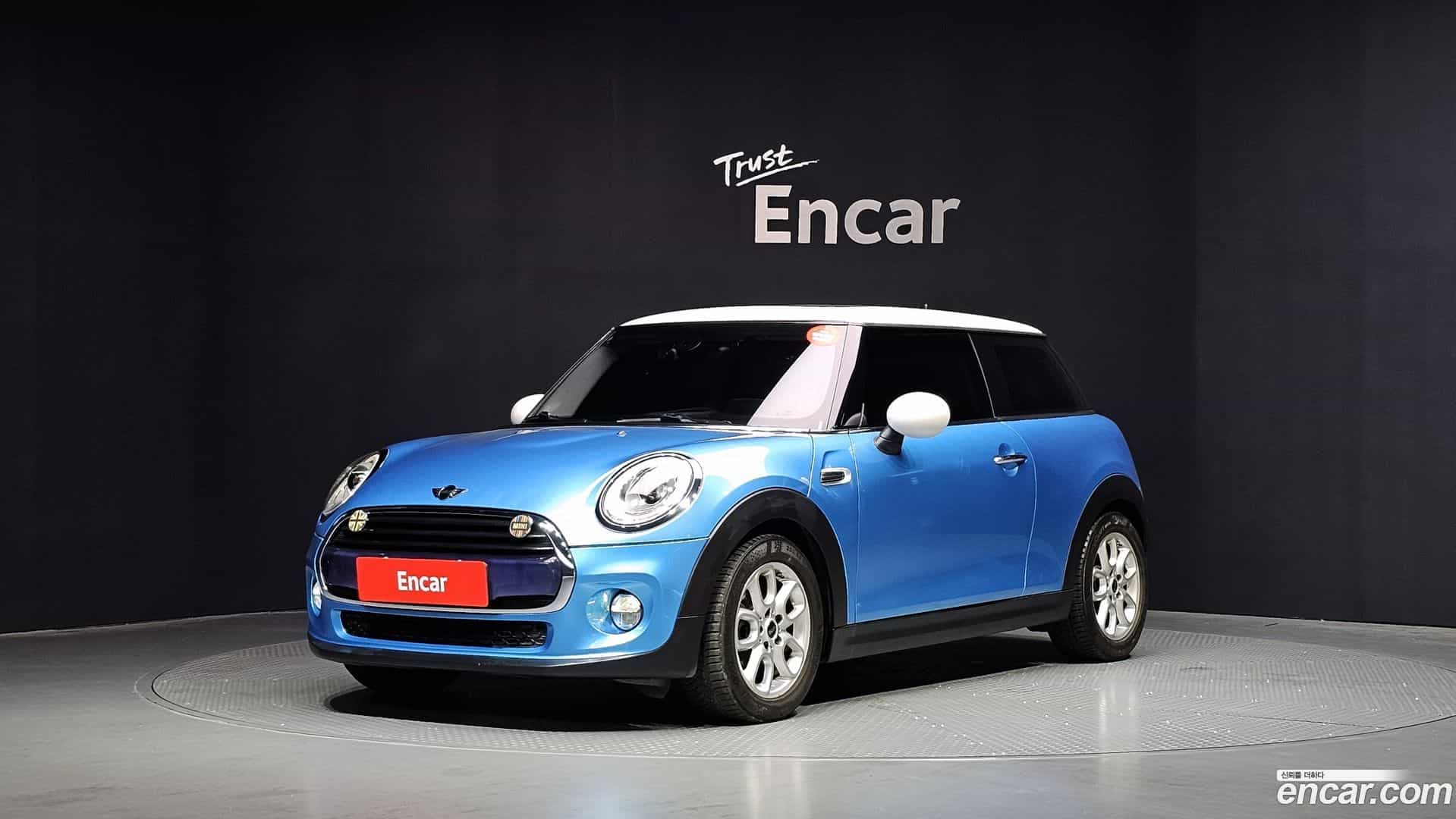 Cooper Mini 2018.1-OUTER-001