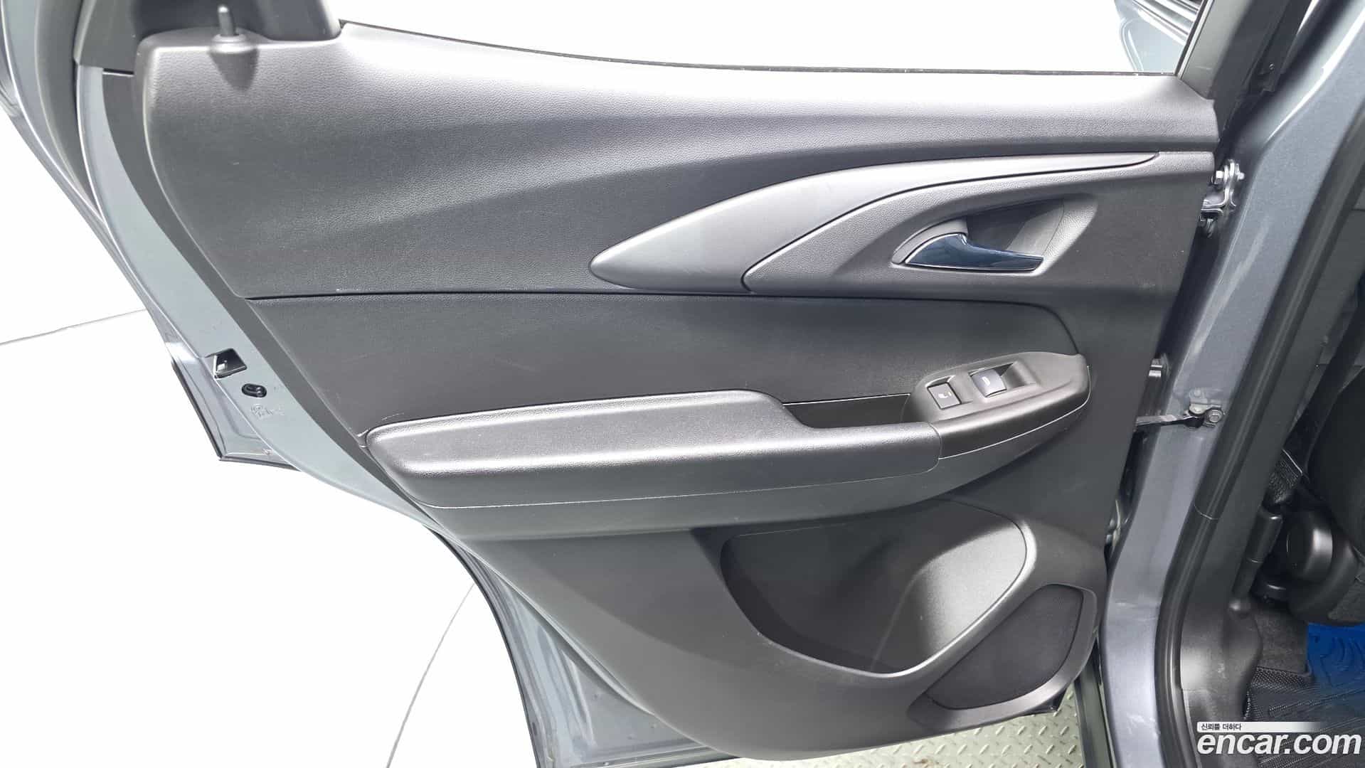Trailblazer Chevrolet 2021.5-INNER-035