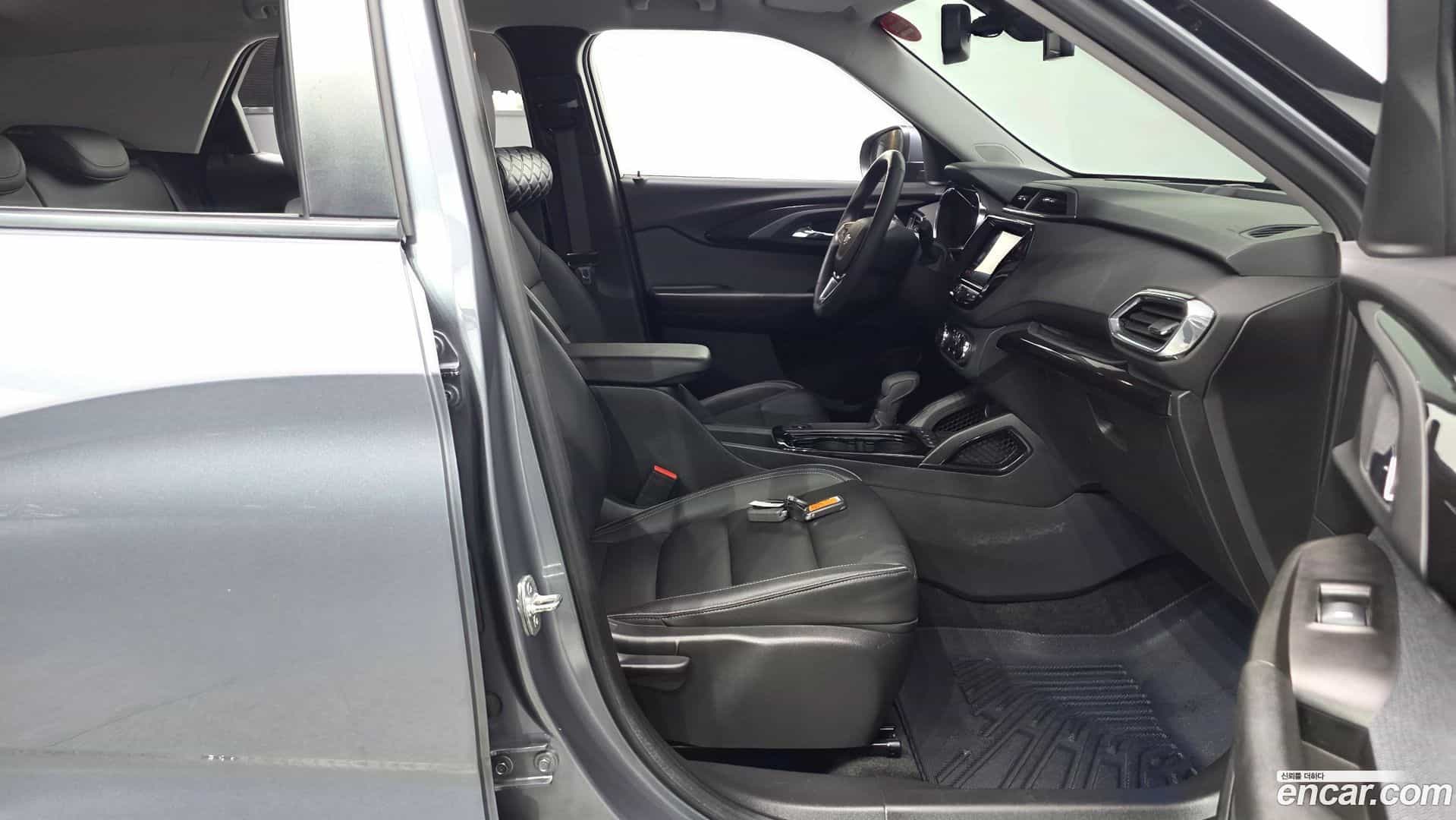 Trailblazer Chevrolet 2021.5-INNER-036