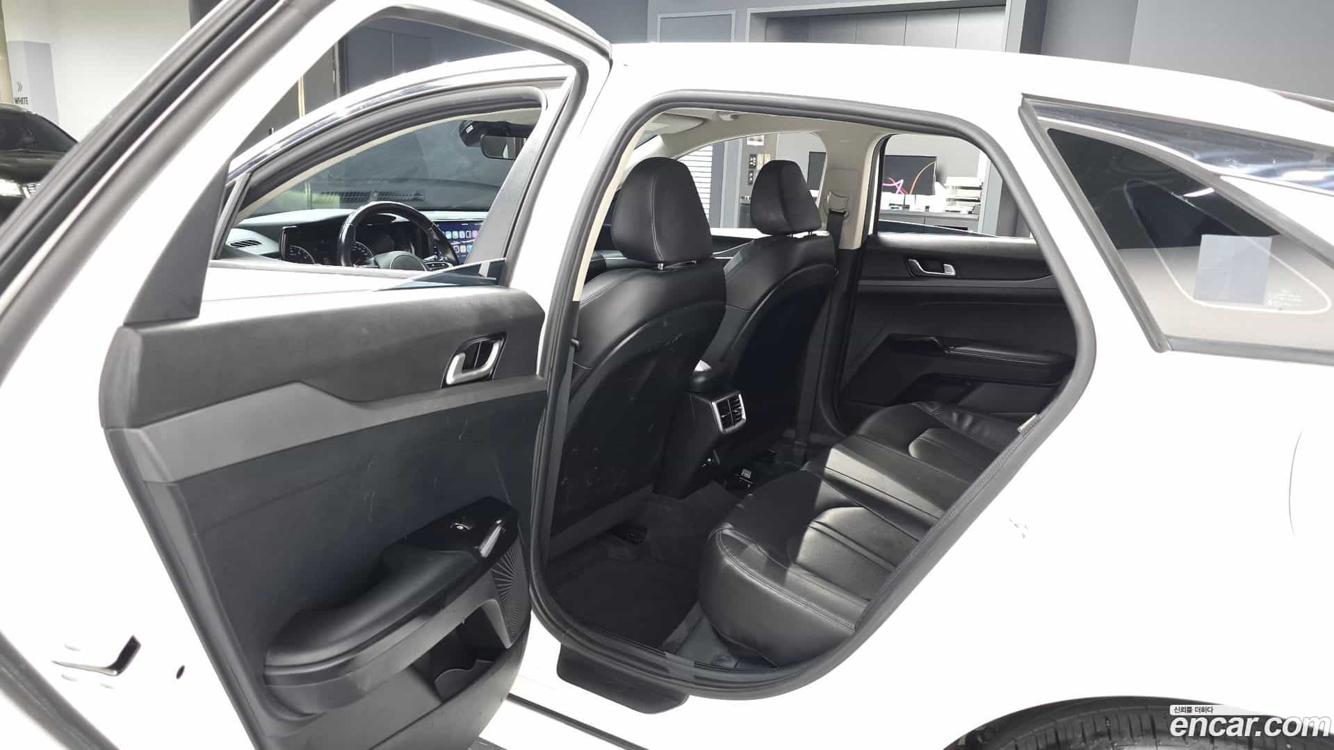 K5 Kia 2022.2-INNER-036