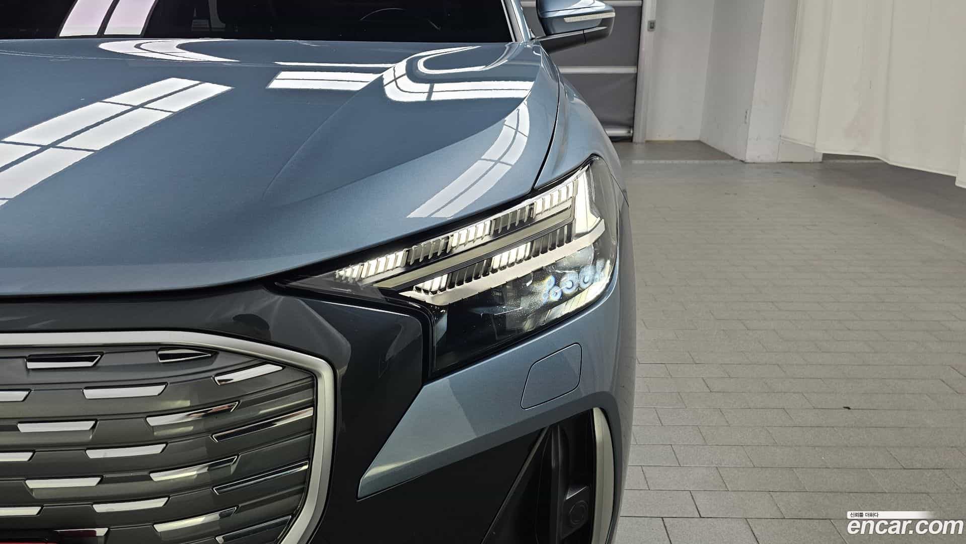 Q4 e-tron Audi 2022.8-OUTER-032