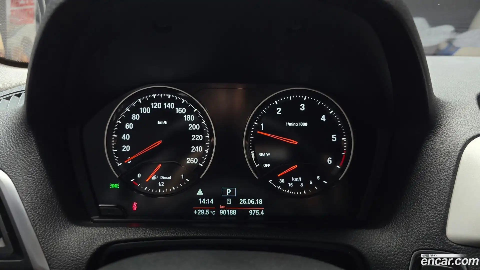 1-Series BMW 2018.2-INNER-008