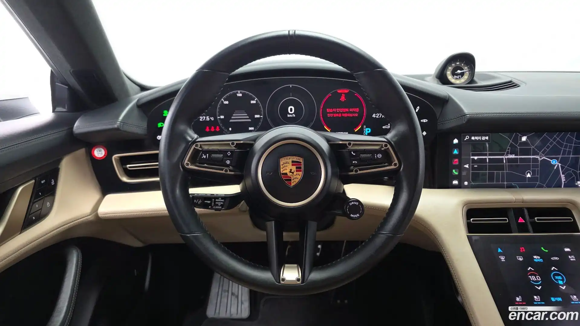 Taycan Porsche 2021.8-OPTION-017