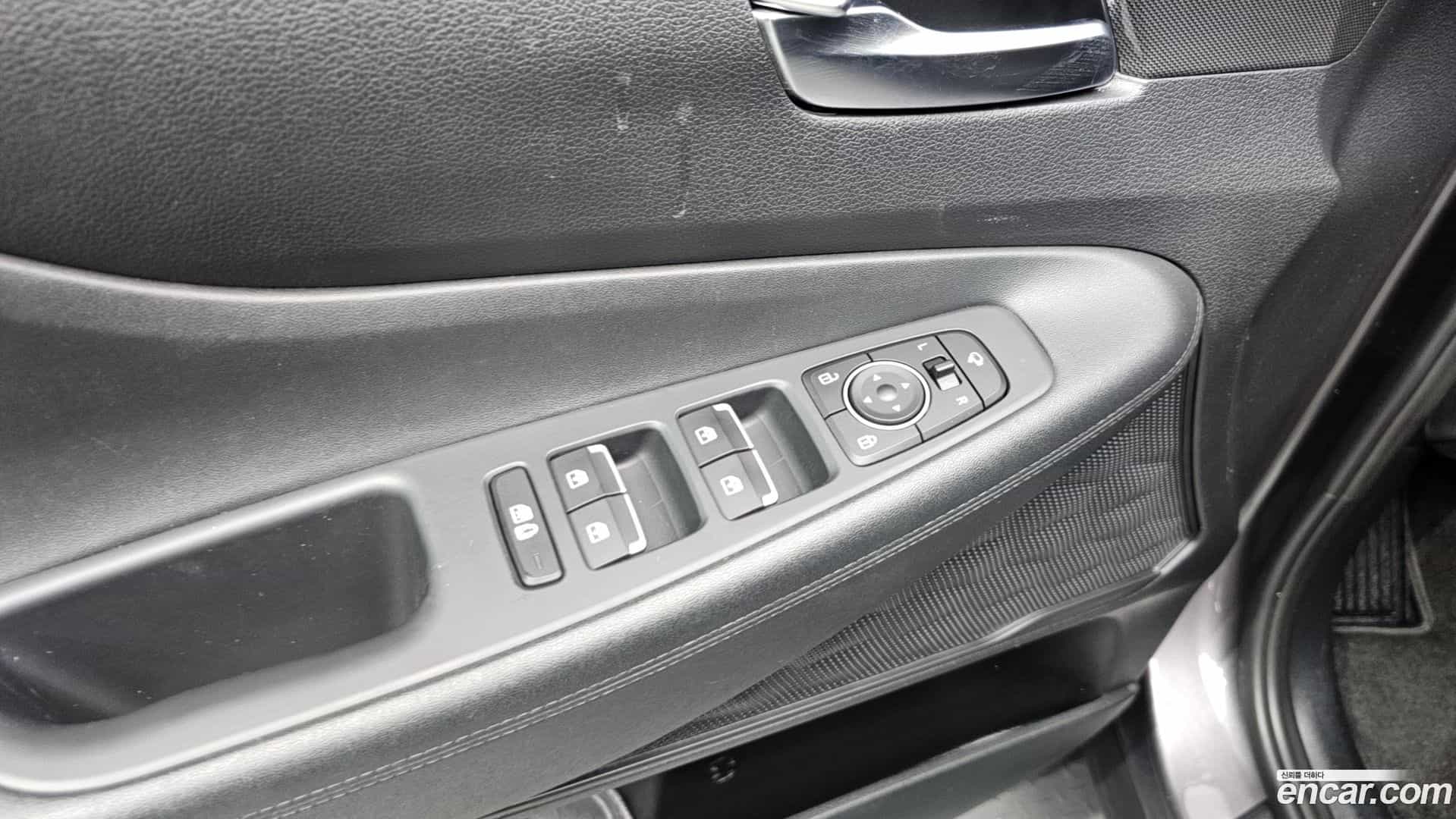Santafe Hyundai 2022.9-OPTION-041