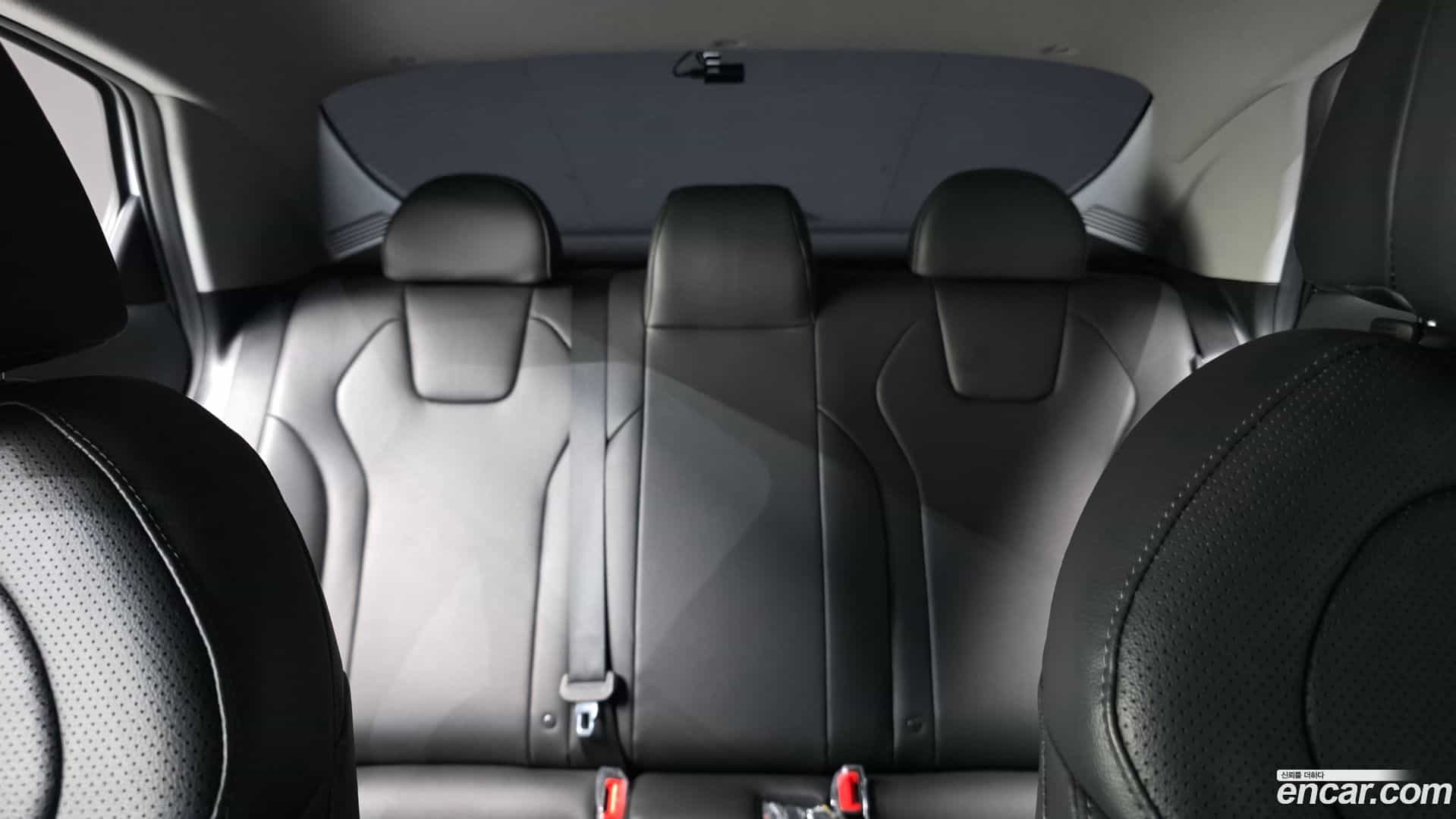 AVANTE Hyundai 2023.2-OPTION-042