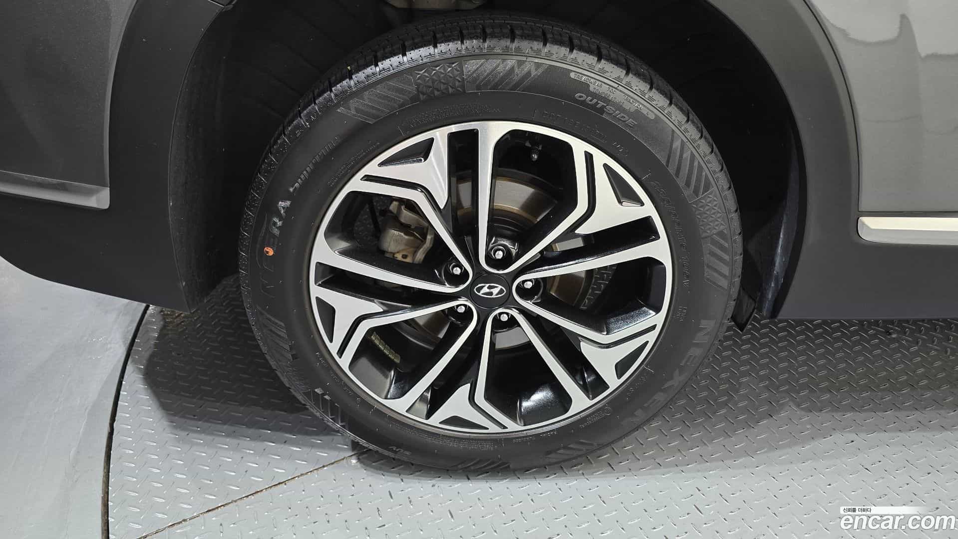 Santafe Hyundai 2019.2-OUTER-005
