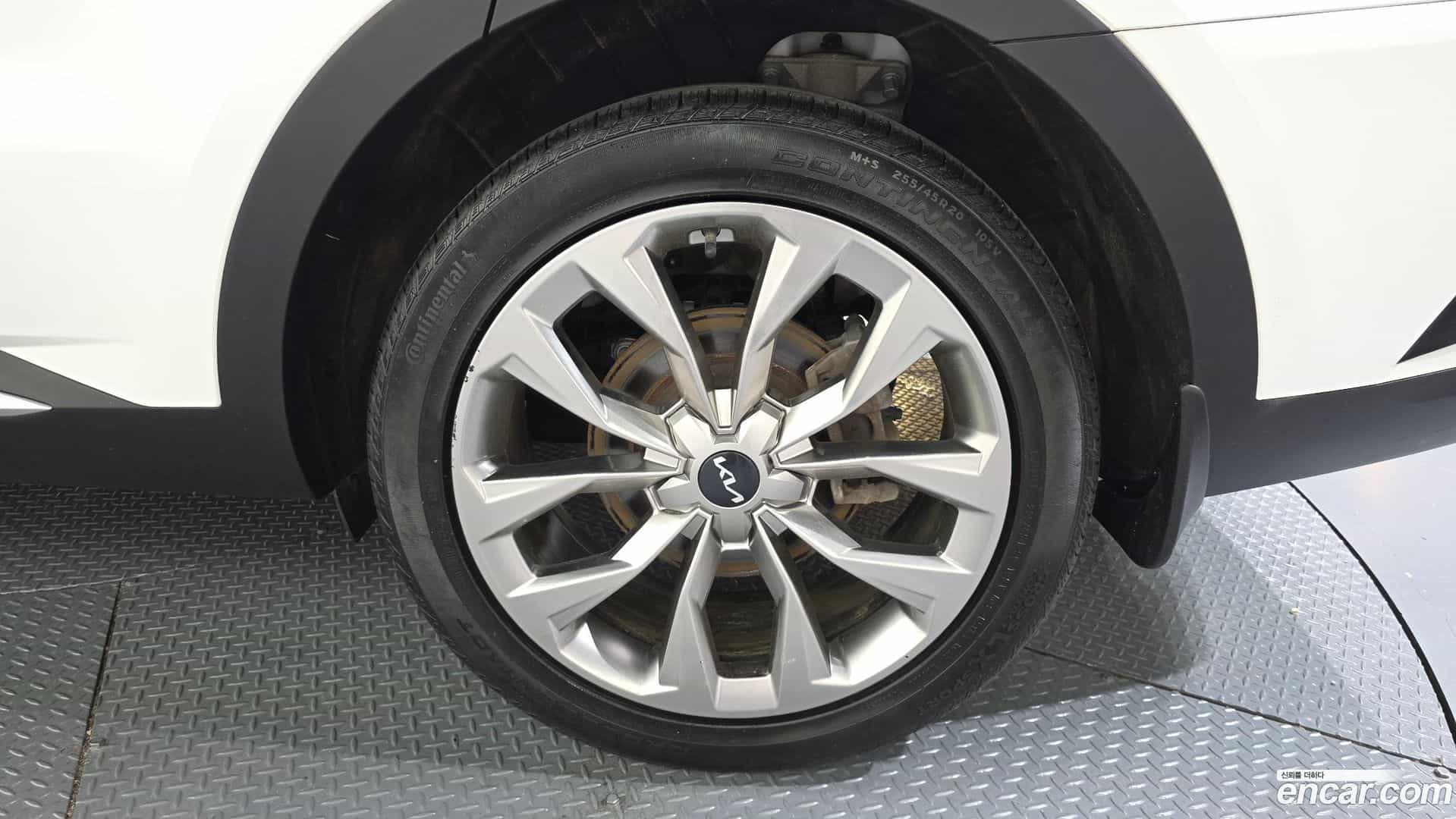 Sorento Kia 2023.1-OUTER-031