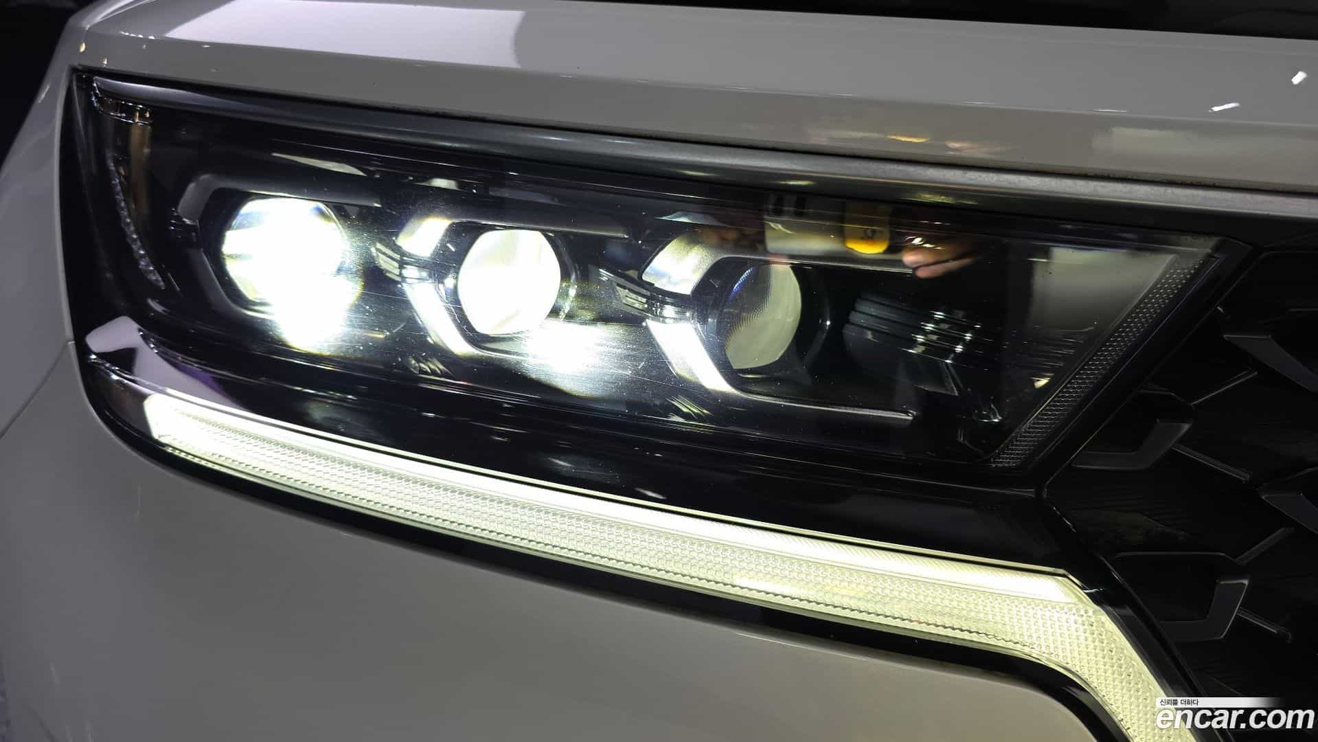 Sorento Kia 2023.1-OUTER-032