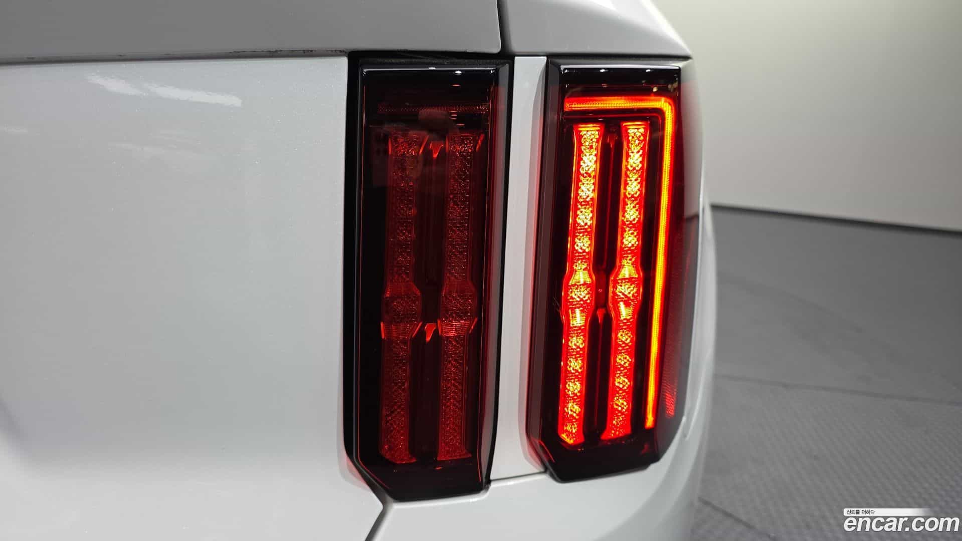 Sorento Kia 2023.1-OUTER-033