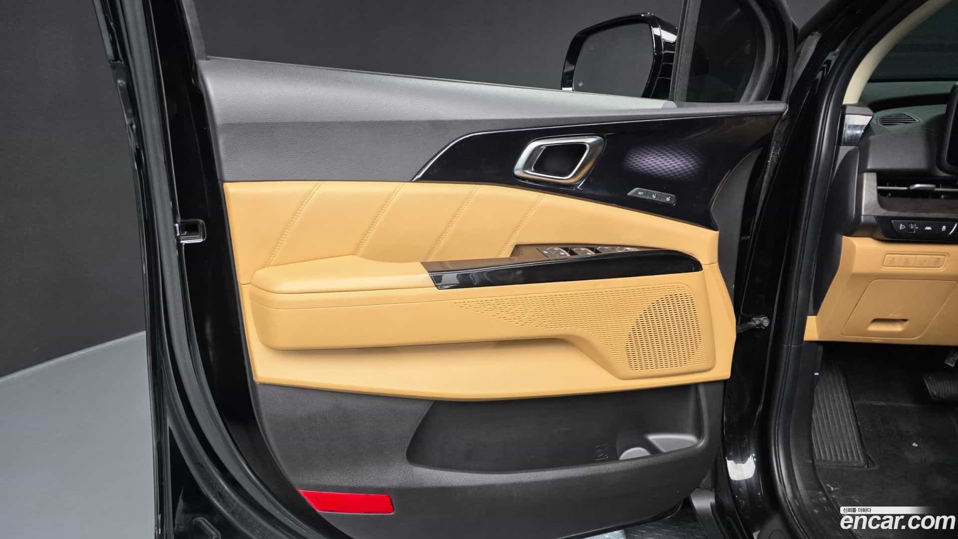Canival Kia 2022.2-INNER-034