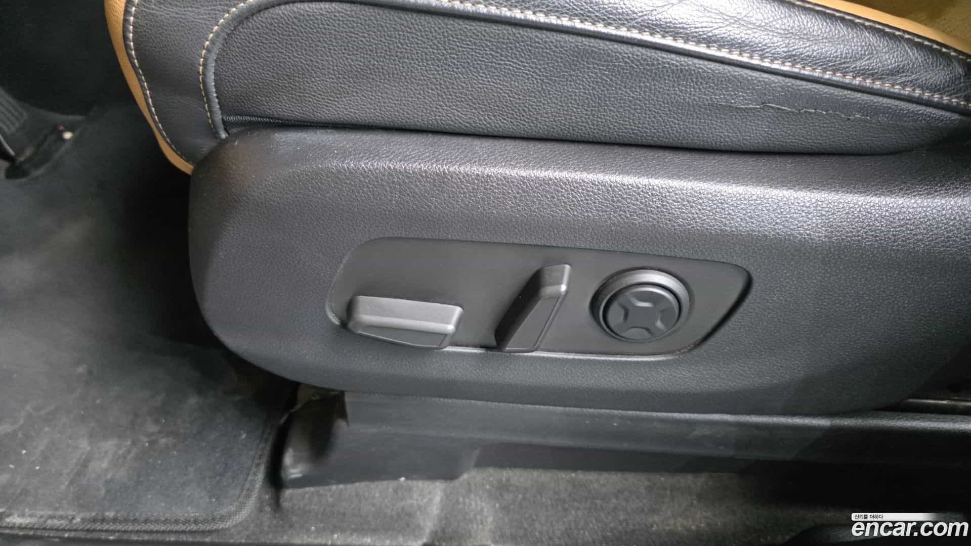 Canival Kia 2022.2-OPTION-044