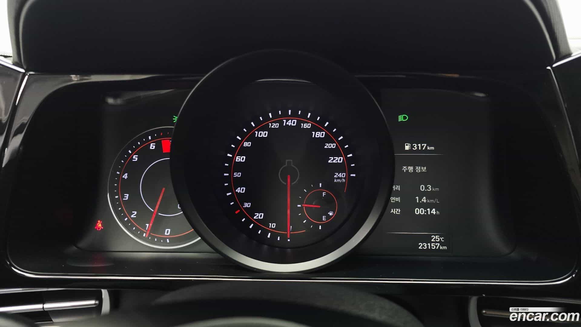 AVANTE Hyundai 2021.5-INNER-008