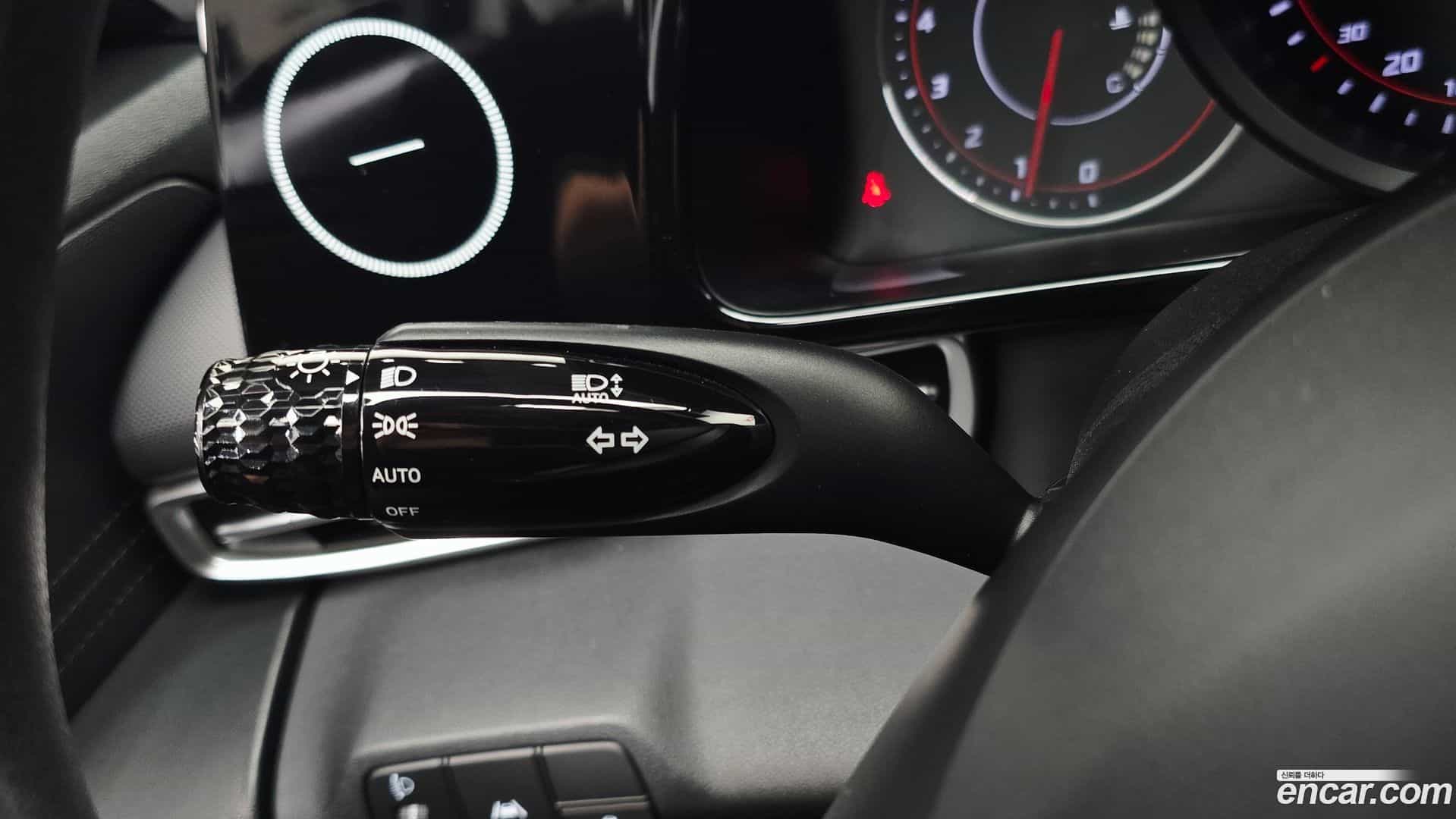 AVANTE Hyundai 2021.5-OPTION-042