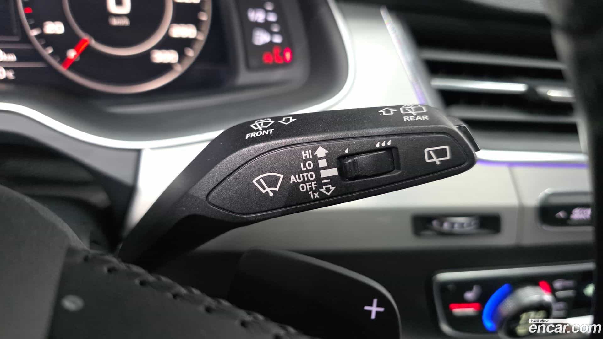 Q7 Audi 2019.9-OPTION-041