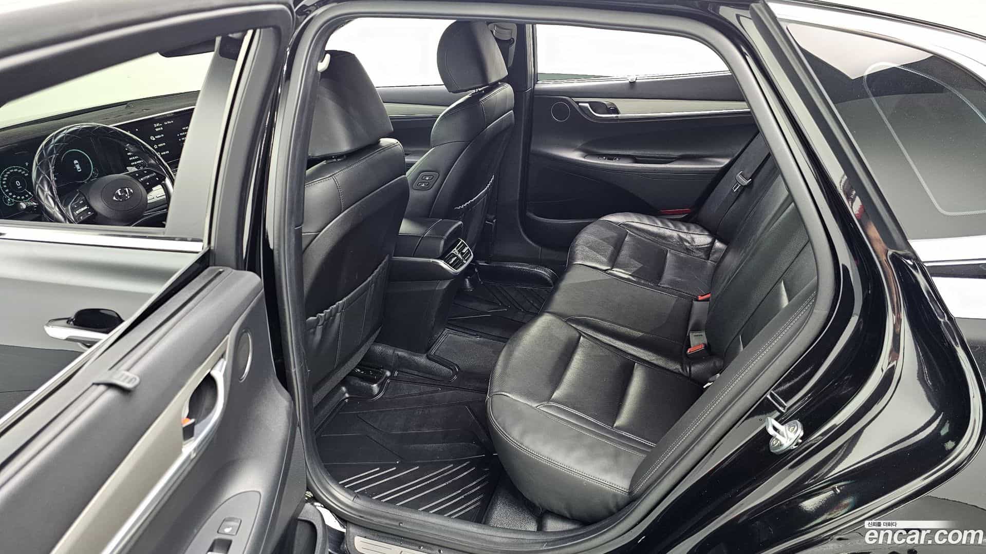 Grandeur Hyundai 2021.10-OPTION-015