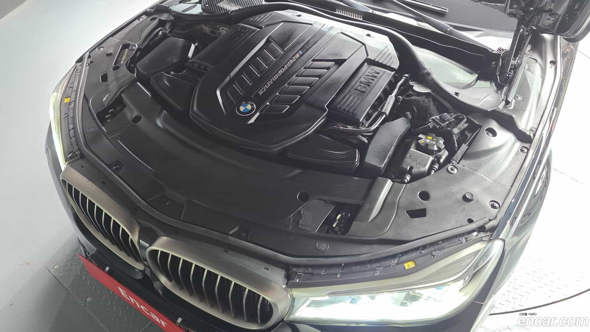 7-Series BMW 2017.11-OUTER-006