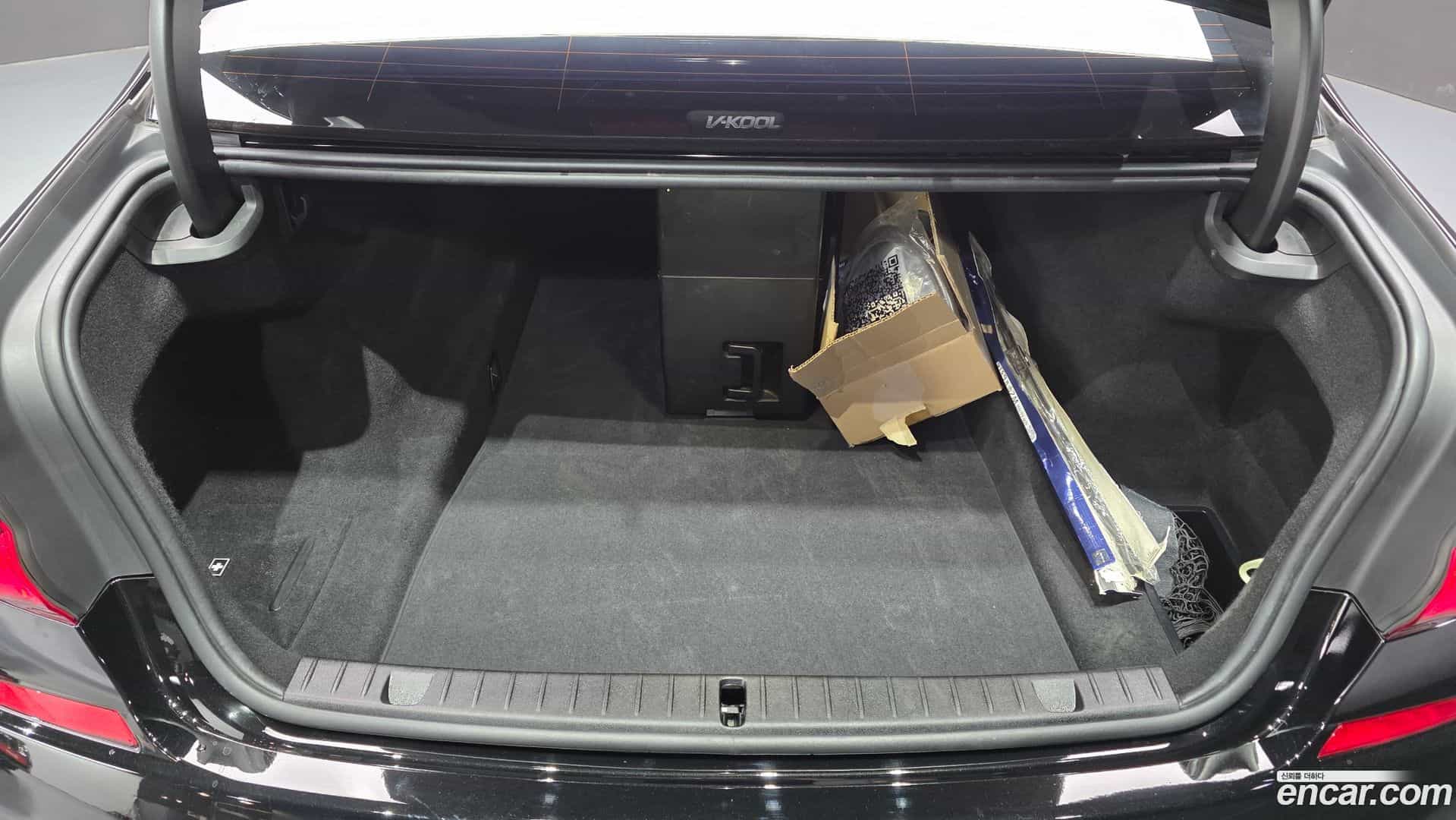 7-Series BMW 2017.11-OPTION-023