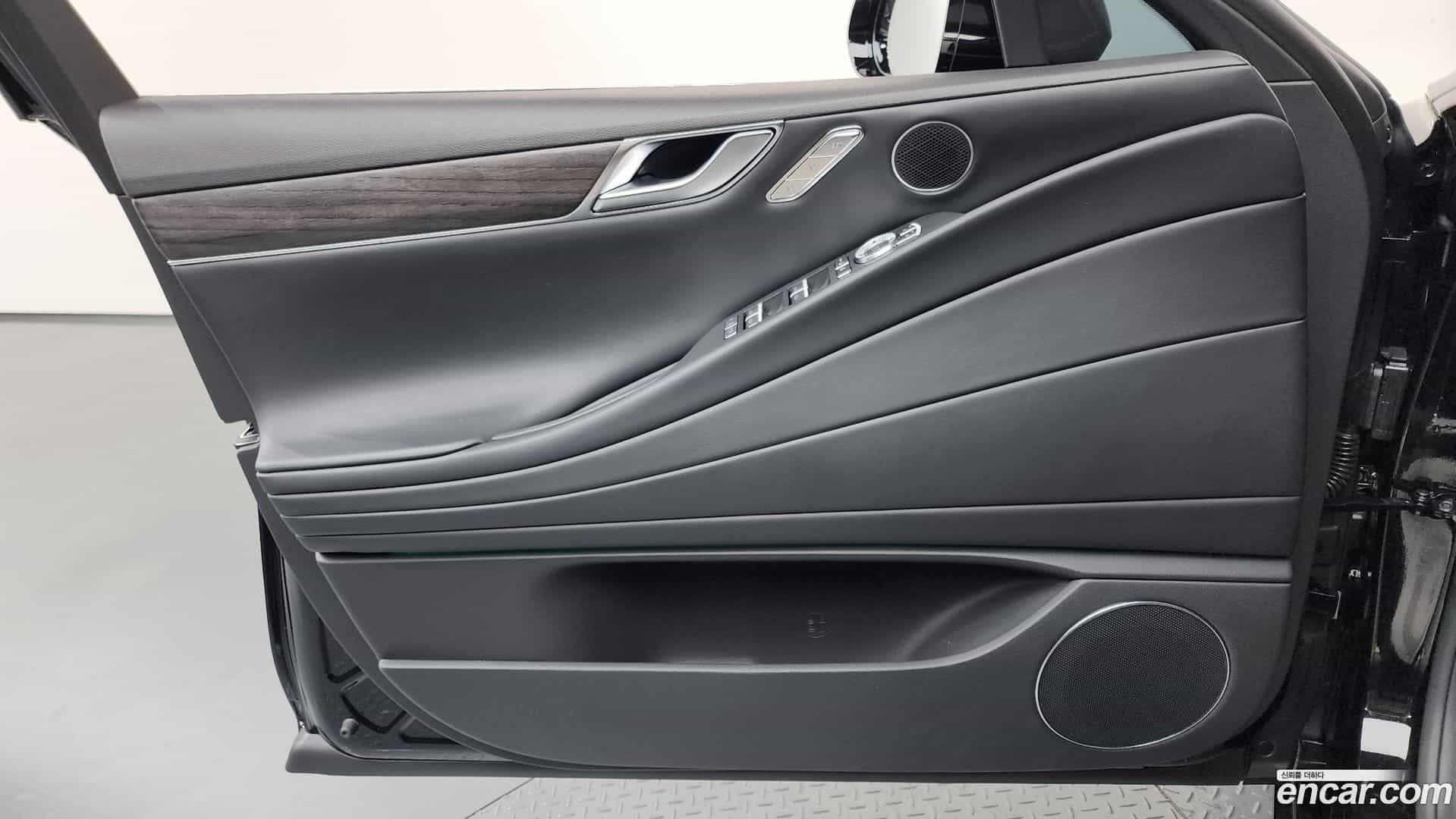 G80 Genesis 2024.2-INNER-034