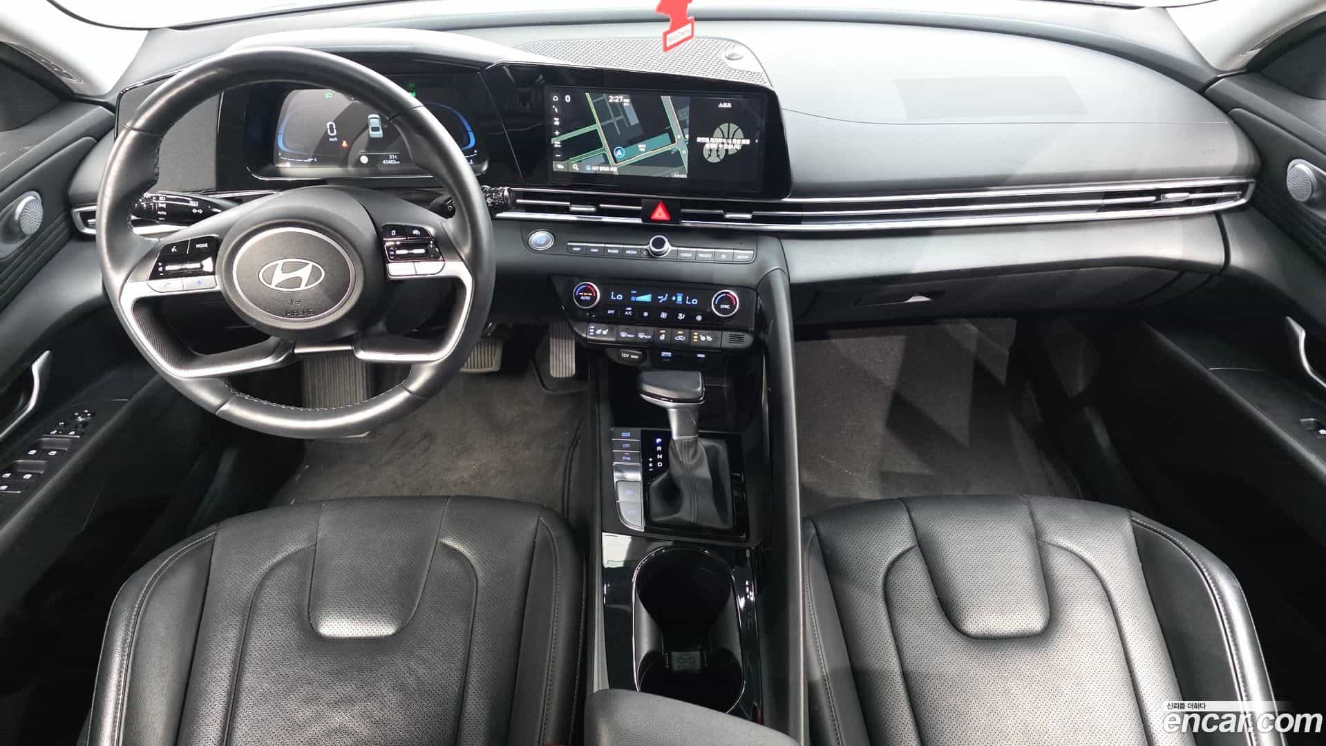 AVANTE Hyundai 2024.10-INNER-007