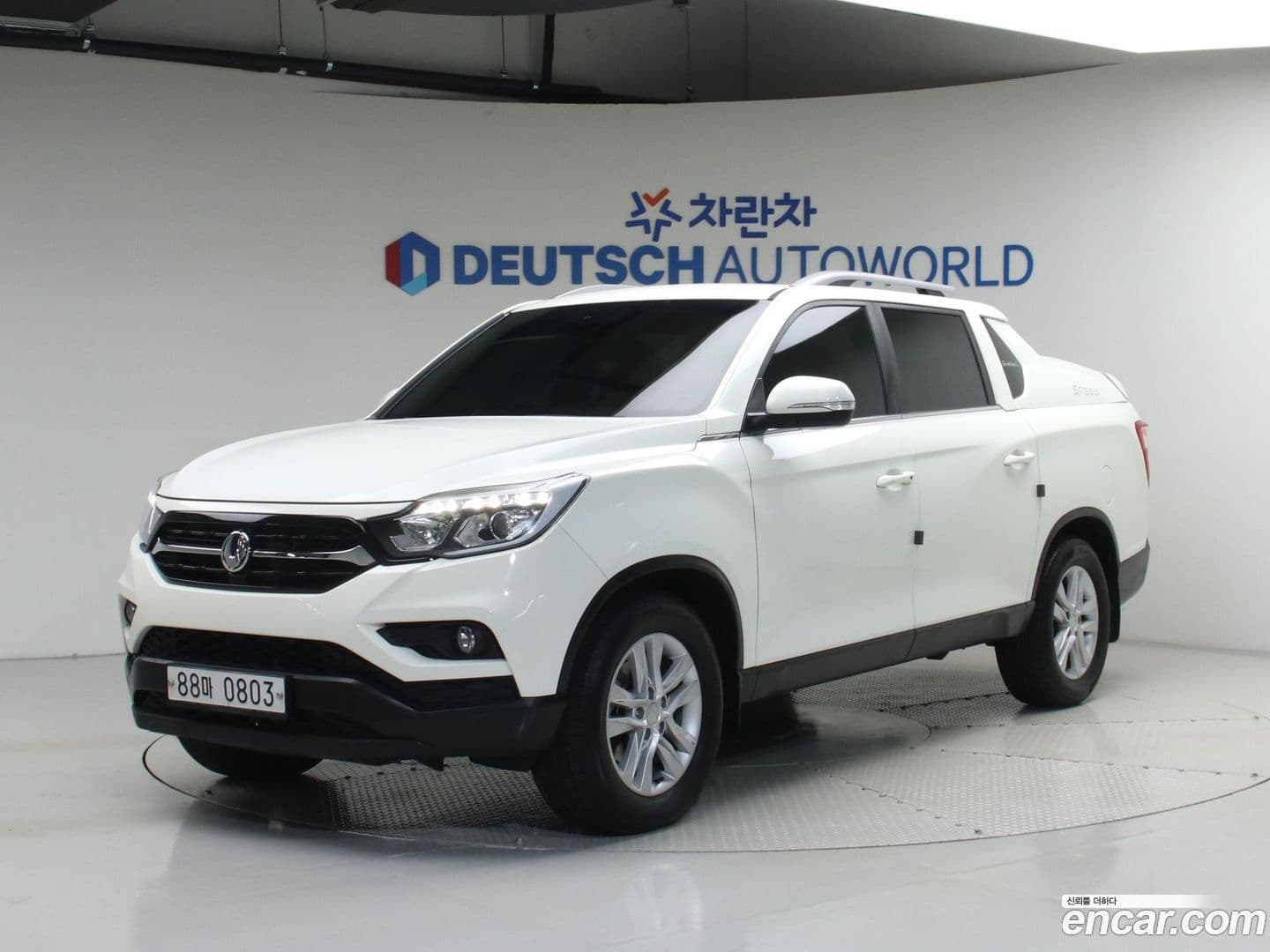Main__Slider__Photo:Rexton KG Mobility 2019.0-0