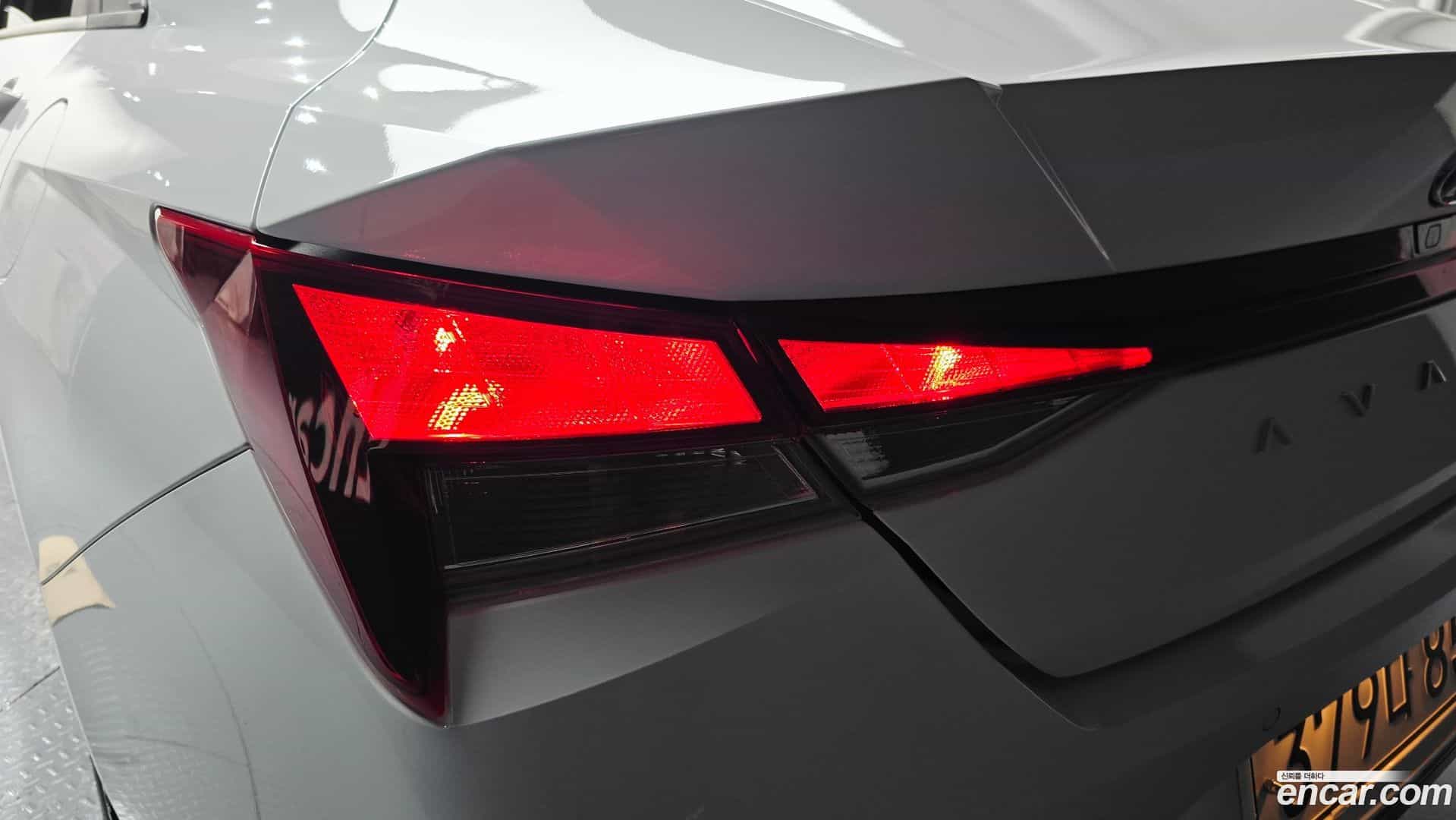 AVANTE Hyundai 2021.6-OUTER-033