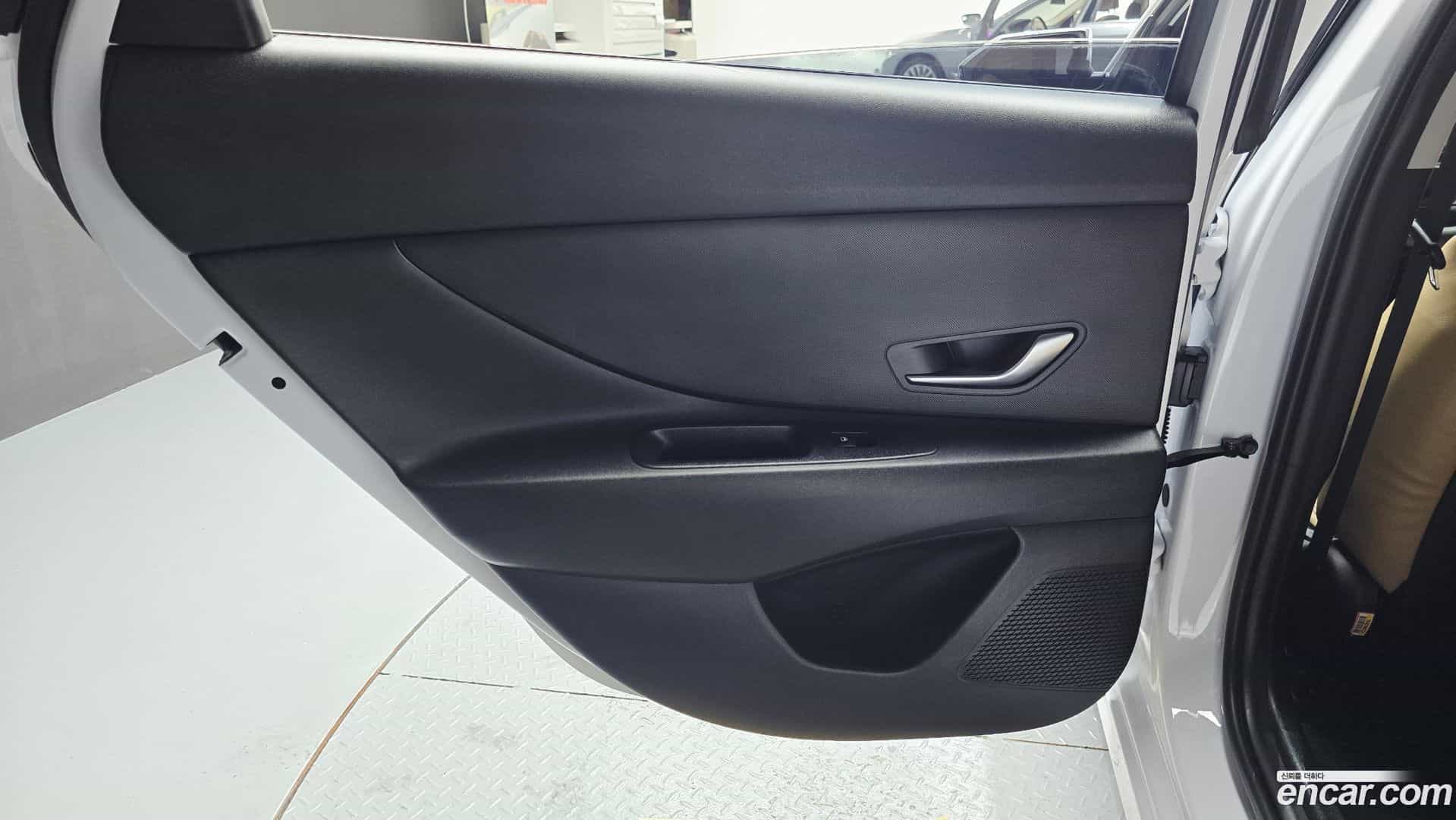 AVANTE Hyundai 2021.6-INNER-035