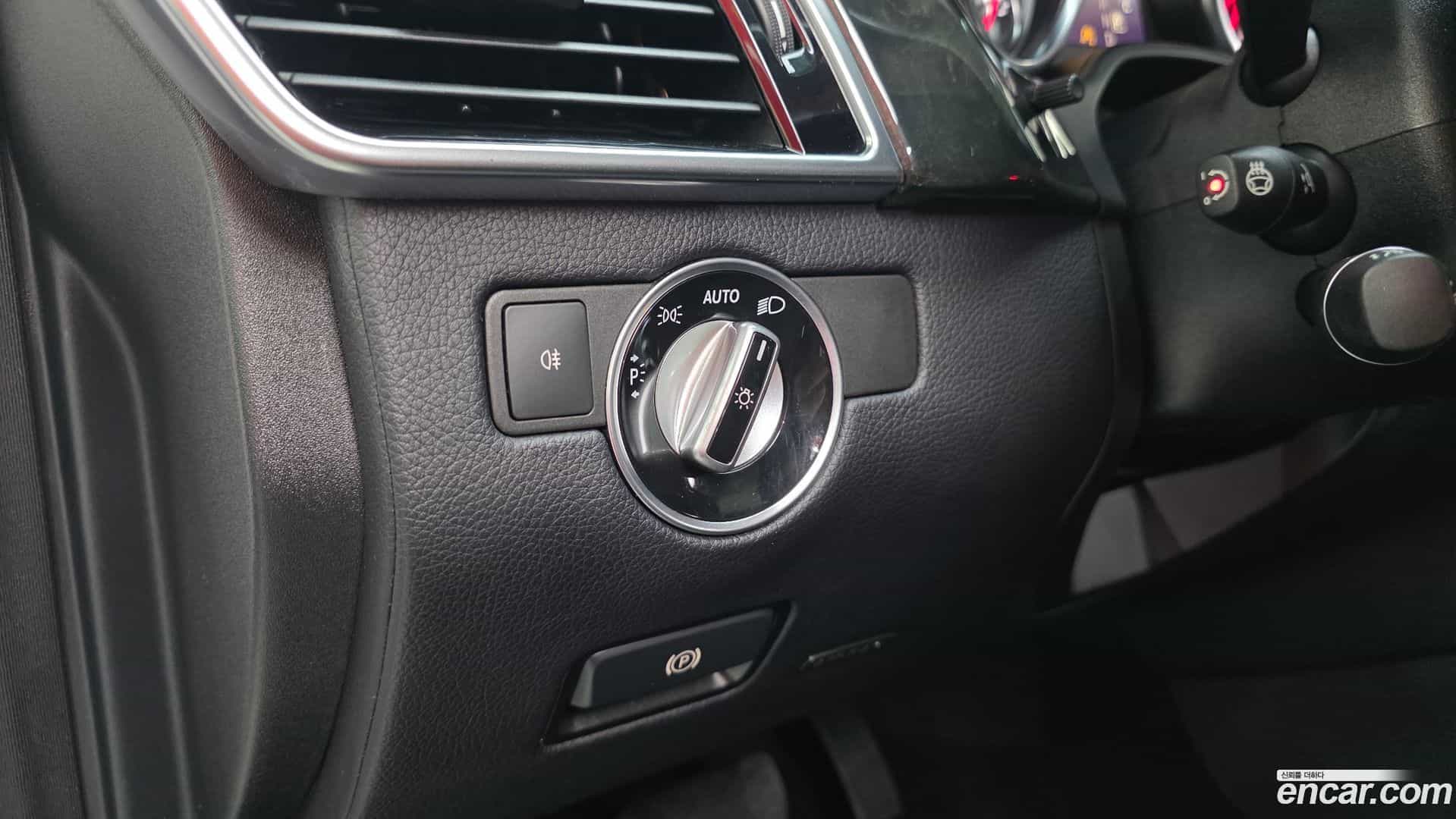 GLS-Class Mercedes-Benz 2018.2-OPTION-017