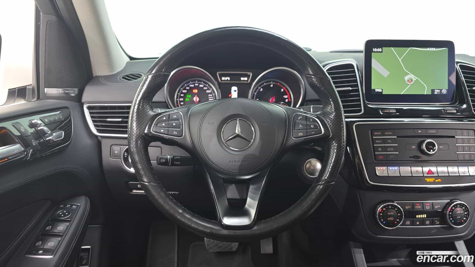 GLS-Class Mercedes-Benz 2018.2-OPTION-018