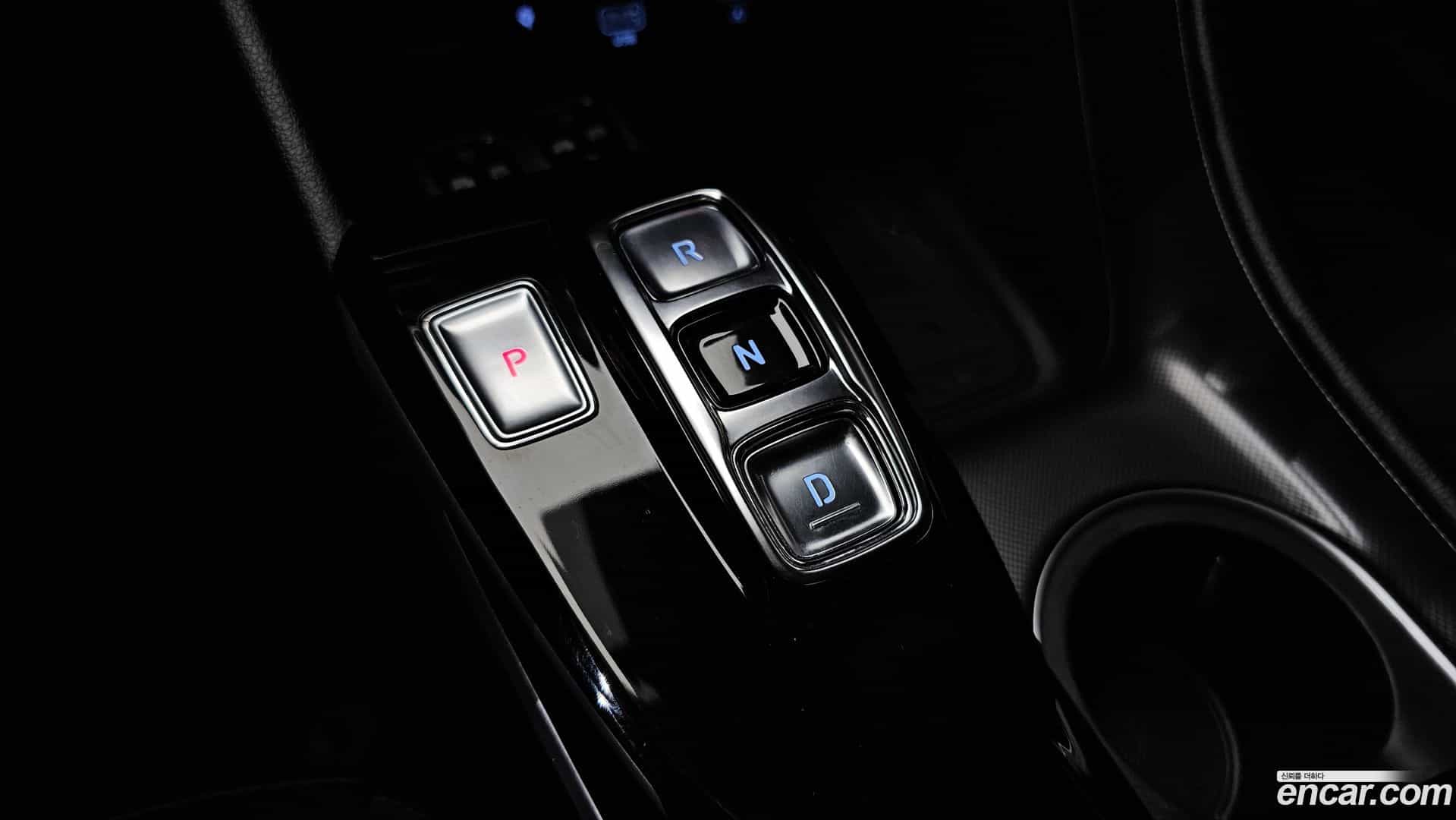 Sonata Hyundai 2020.1-INNER-009