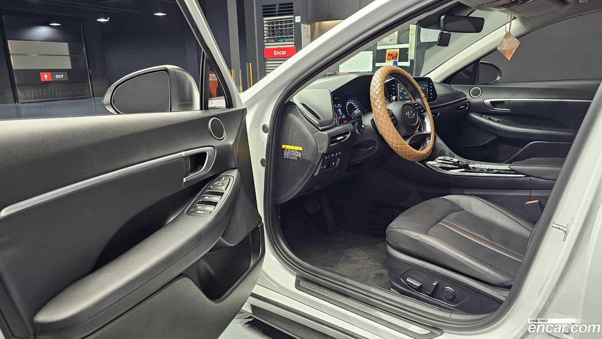 Sonata Hyundai 2020.1-INNER-010