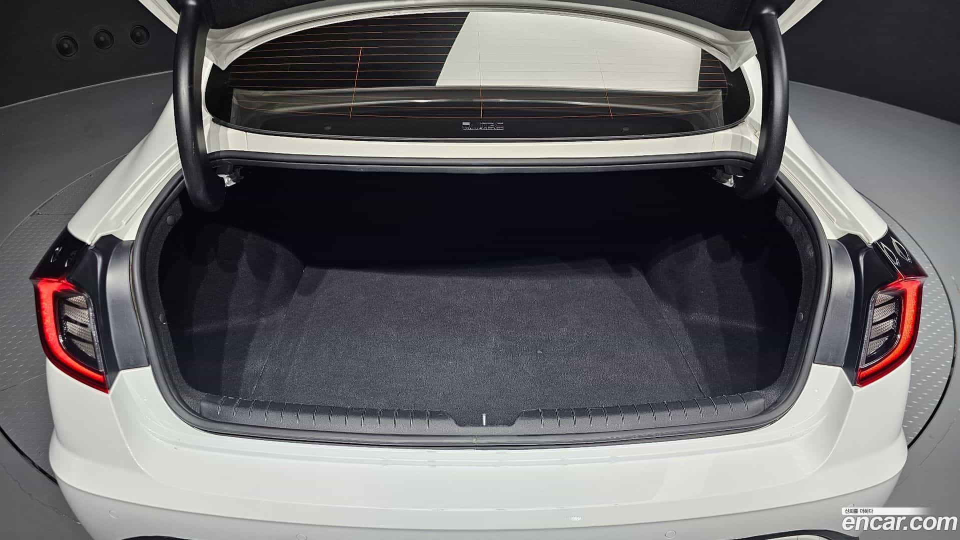 Sonata Hyundai 2020.1-OPTION-024