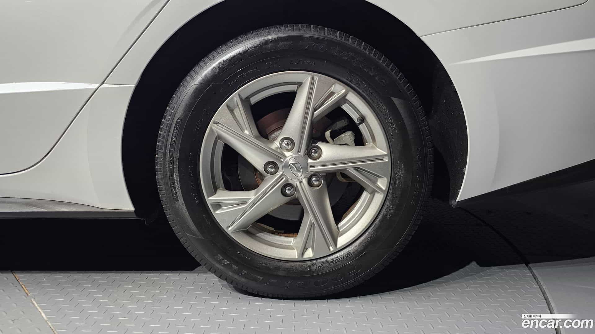 Sonata Hyundai 2020.1-OUTER-031
