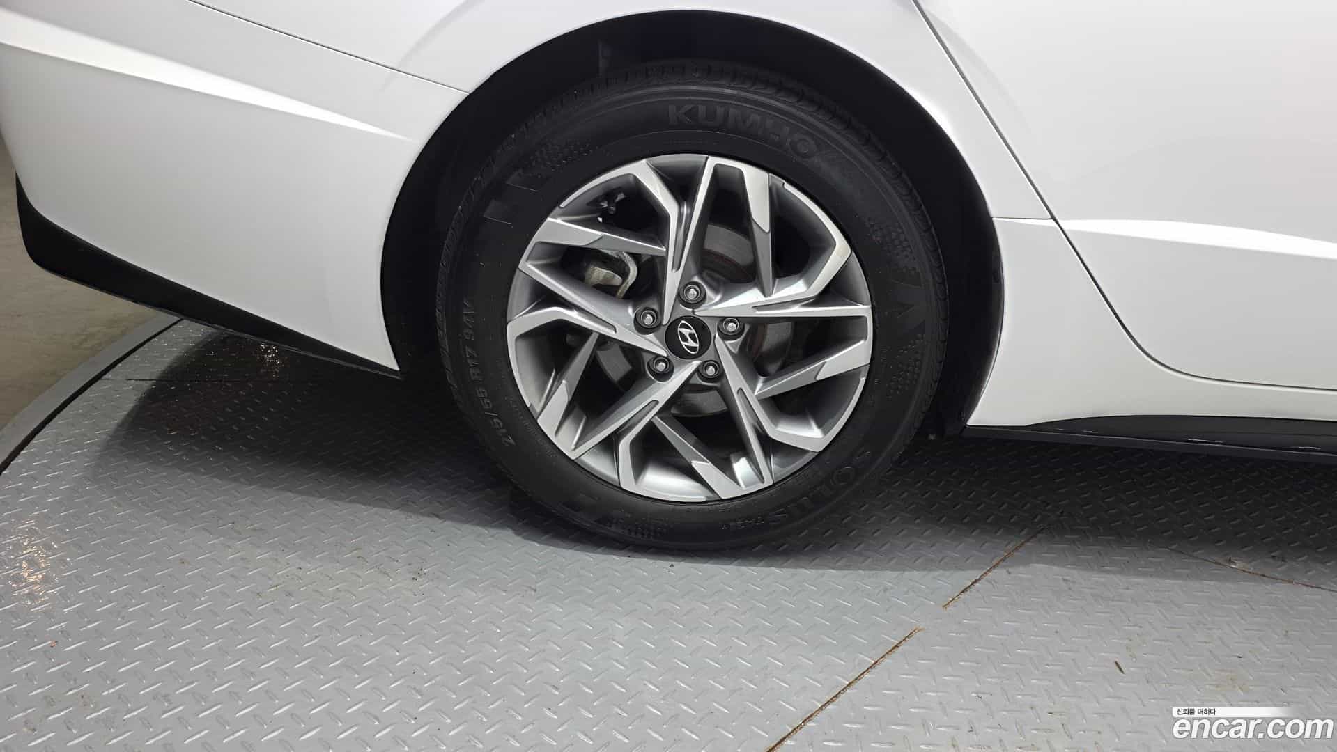 Sonata Hyundai 2023.1-OUTER-005