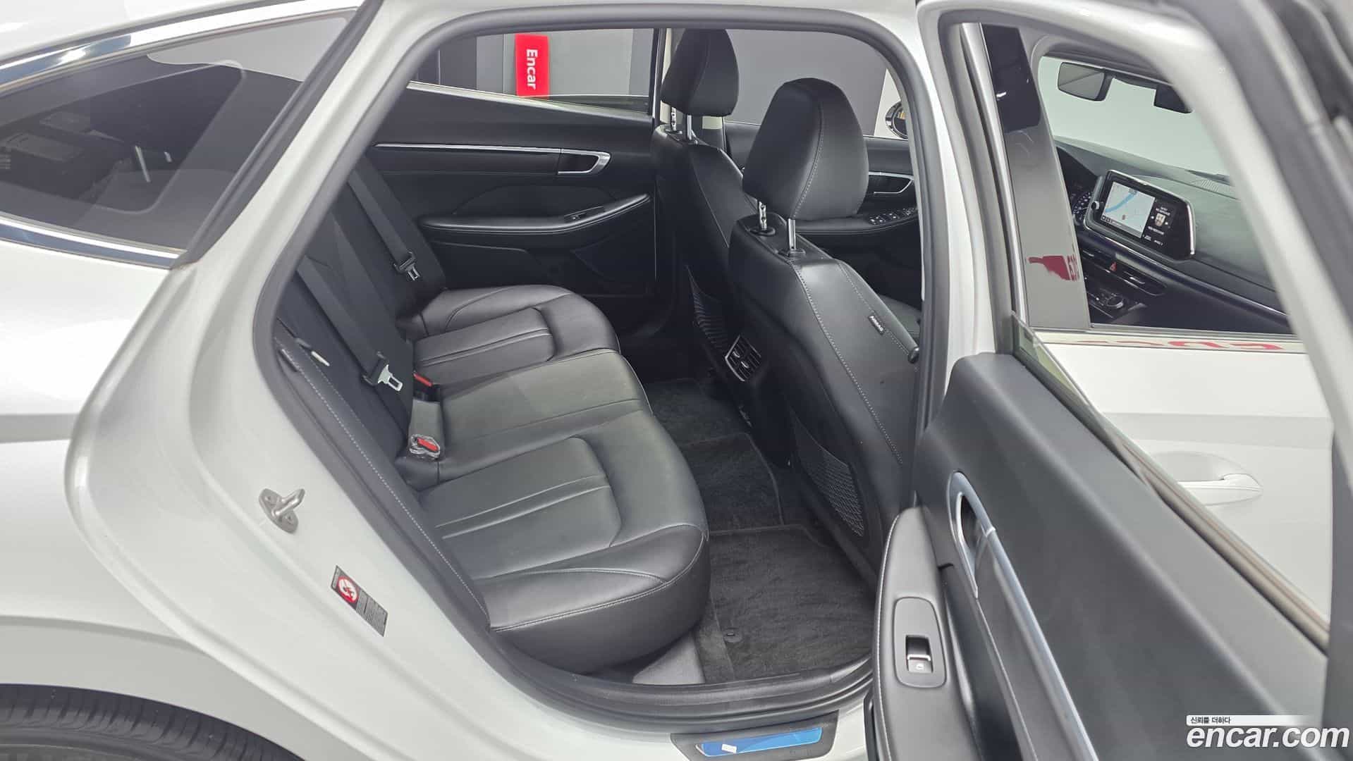 Sonata Hyundai 2023.1-OPTION-016