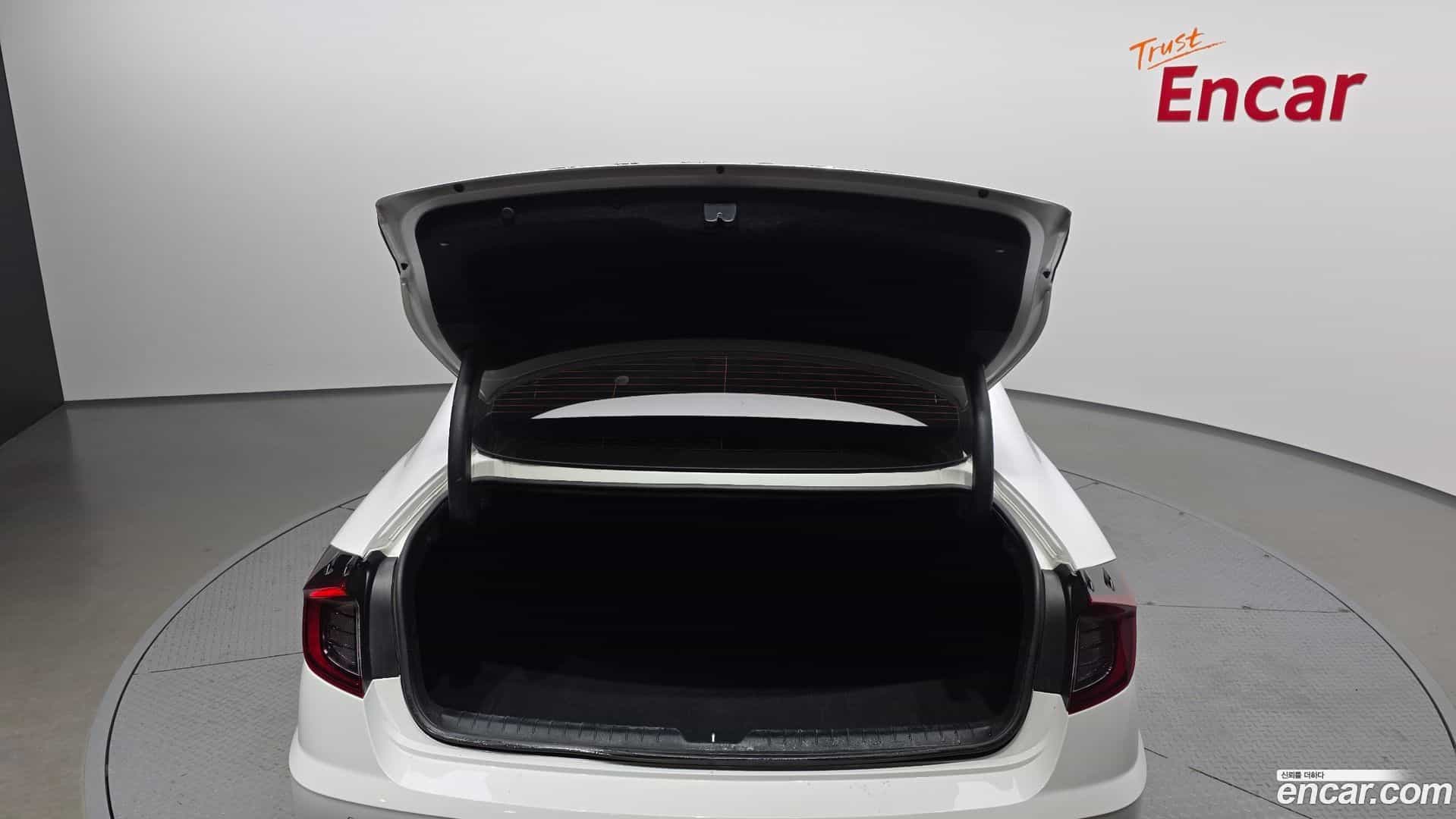 Sonata Hyundai 2023.1-OPTION-024