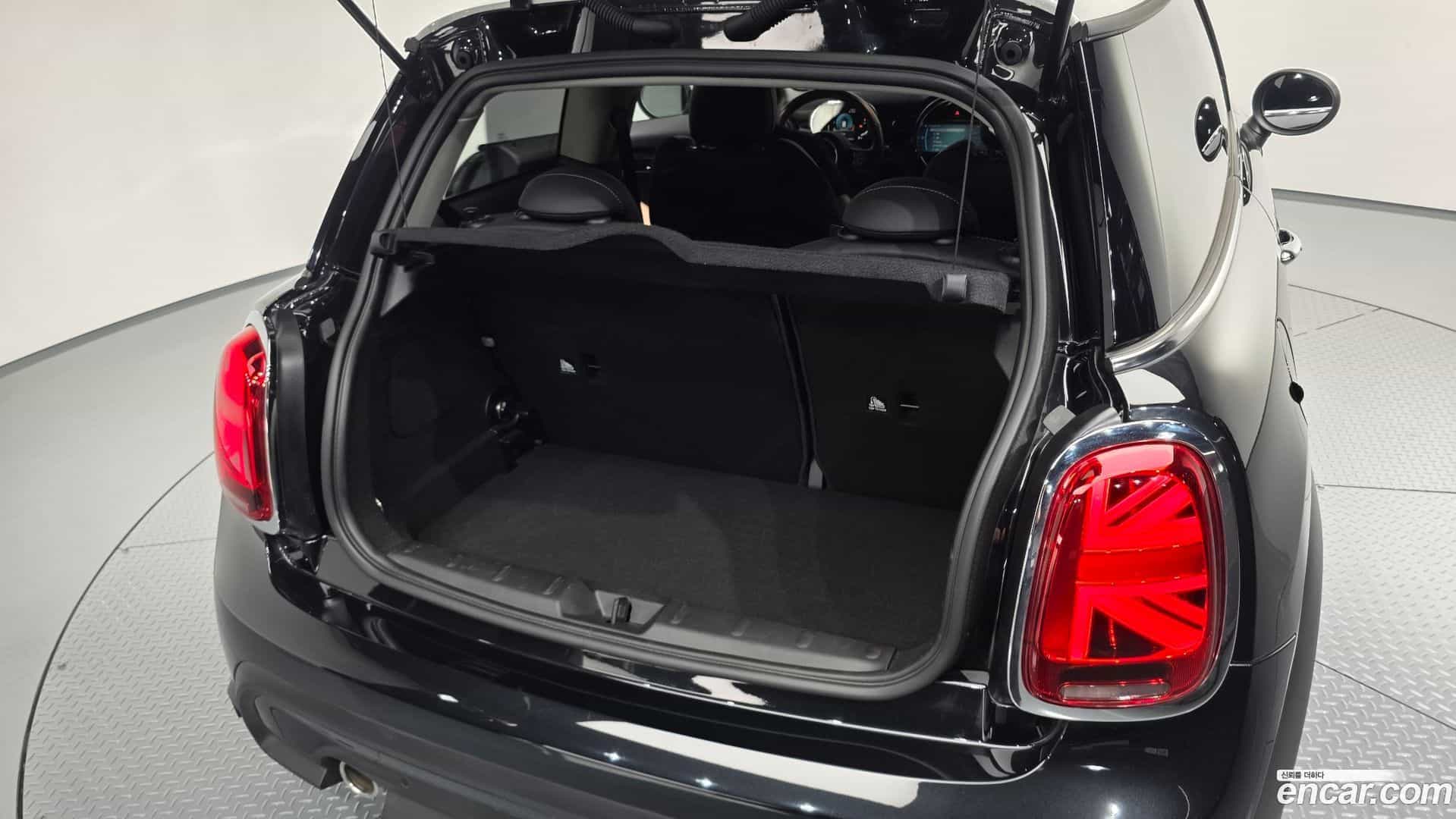 Cooper Mini 2023.5-OPTION-044