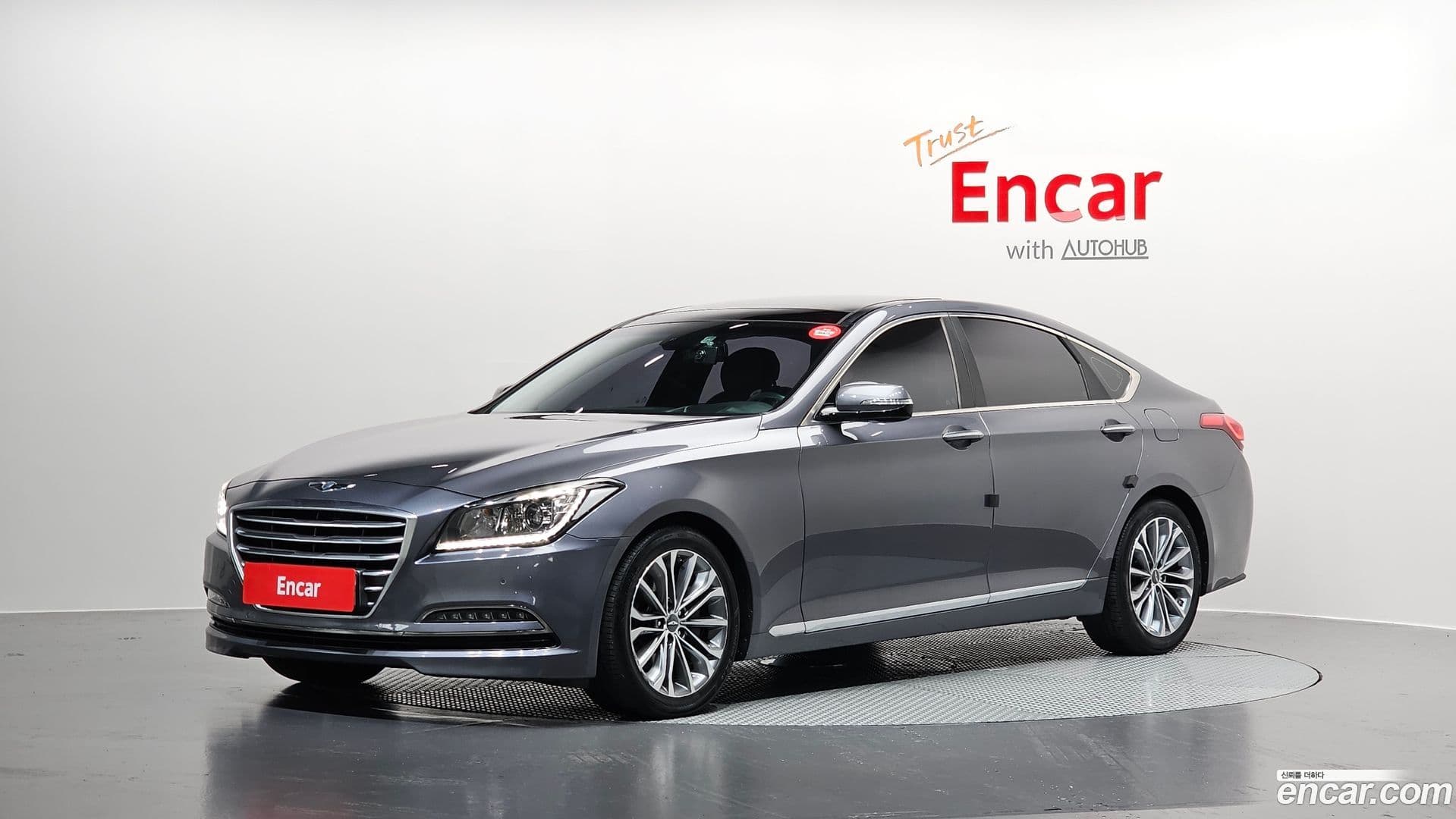 Main__Slider__Photo:Genesis Hyundai 2014.0-0
