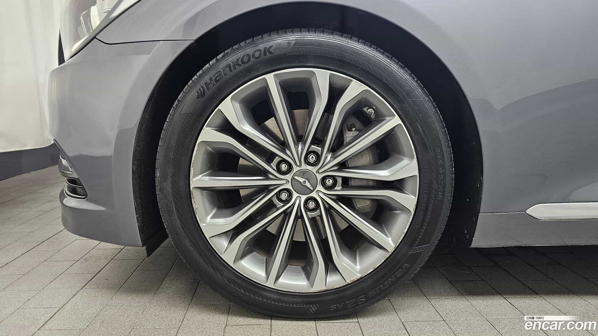 Genesis Hyundai 2014.0-OUTER-005
