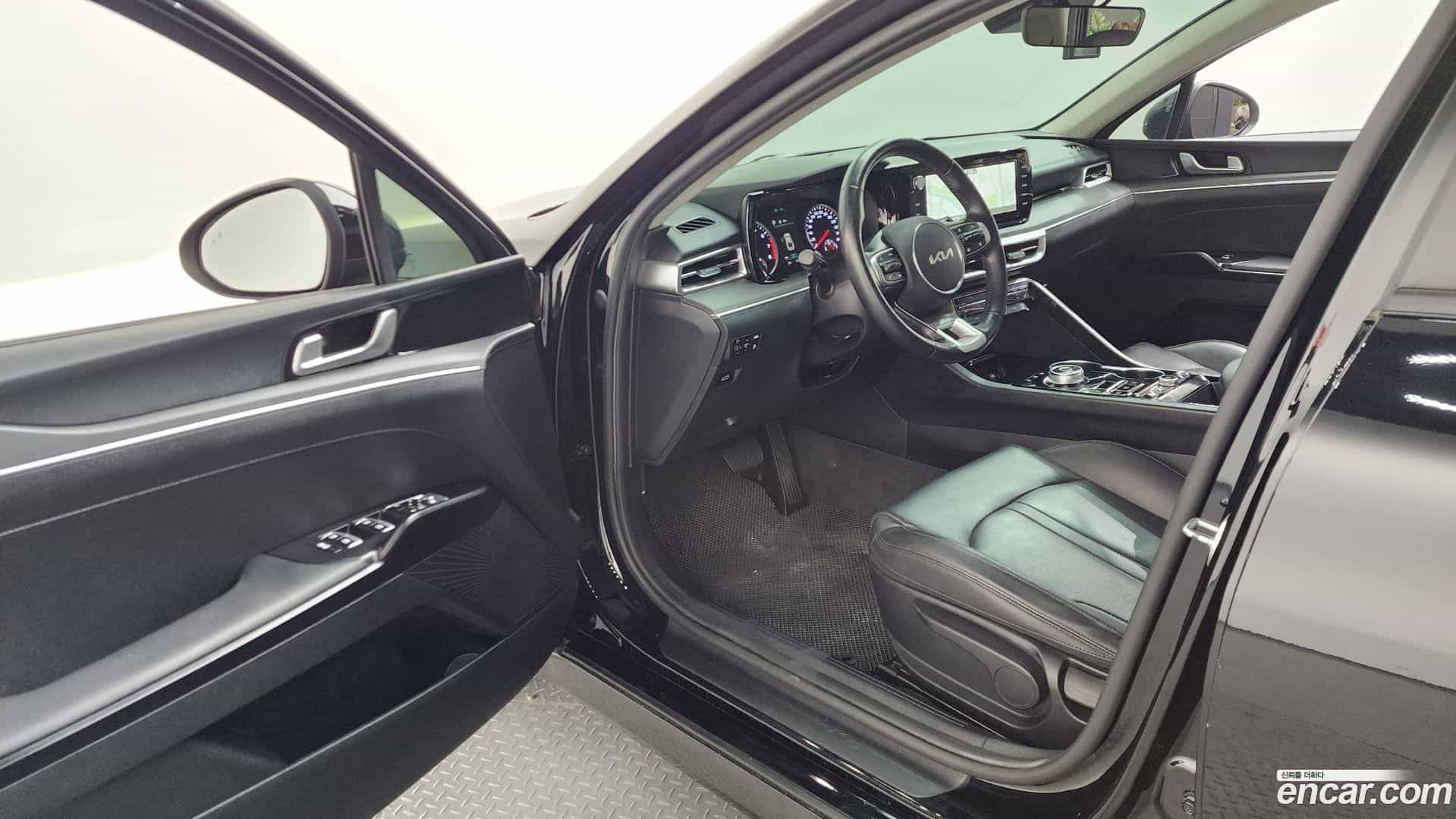 K5 Kia 2022.1-INNER-010