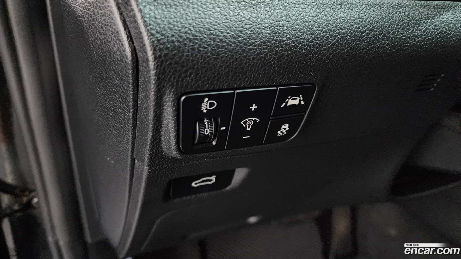 K5 Kia 2022.1-OPTION-024