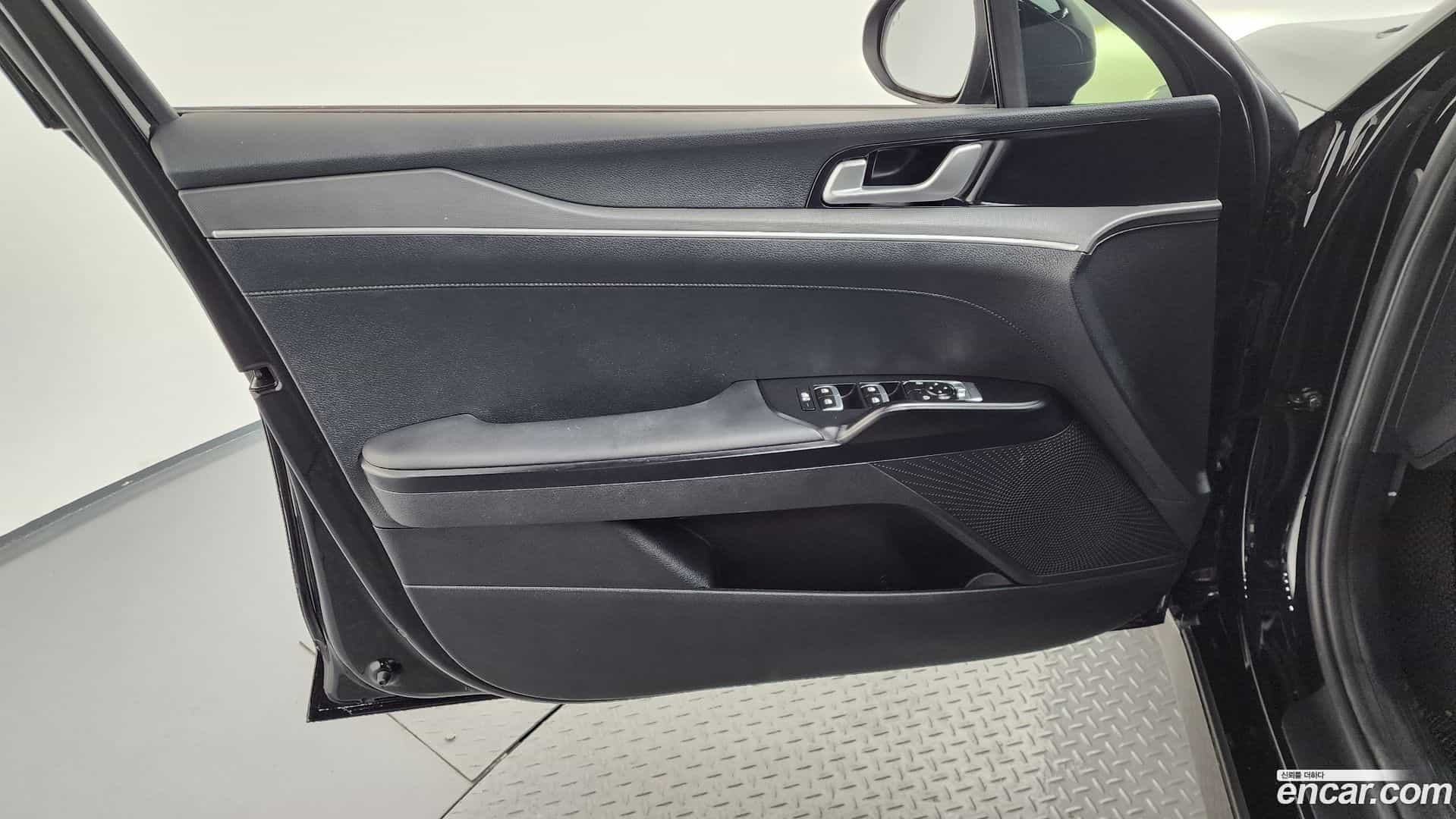 K5 Kia 2022.1-INNER-034