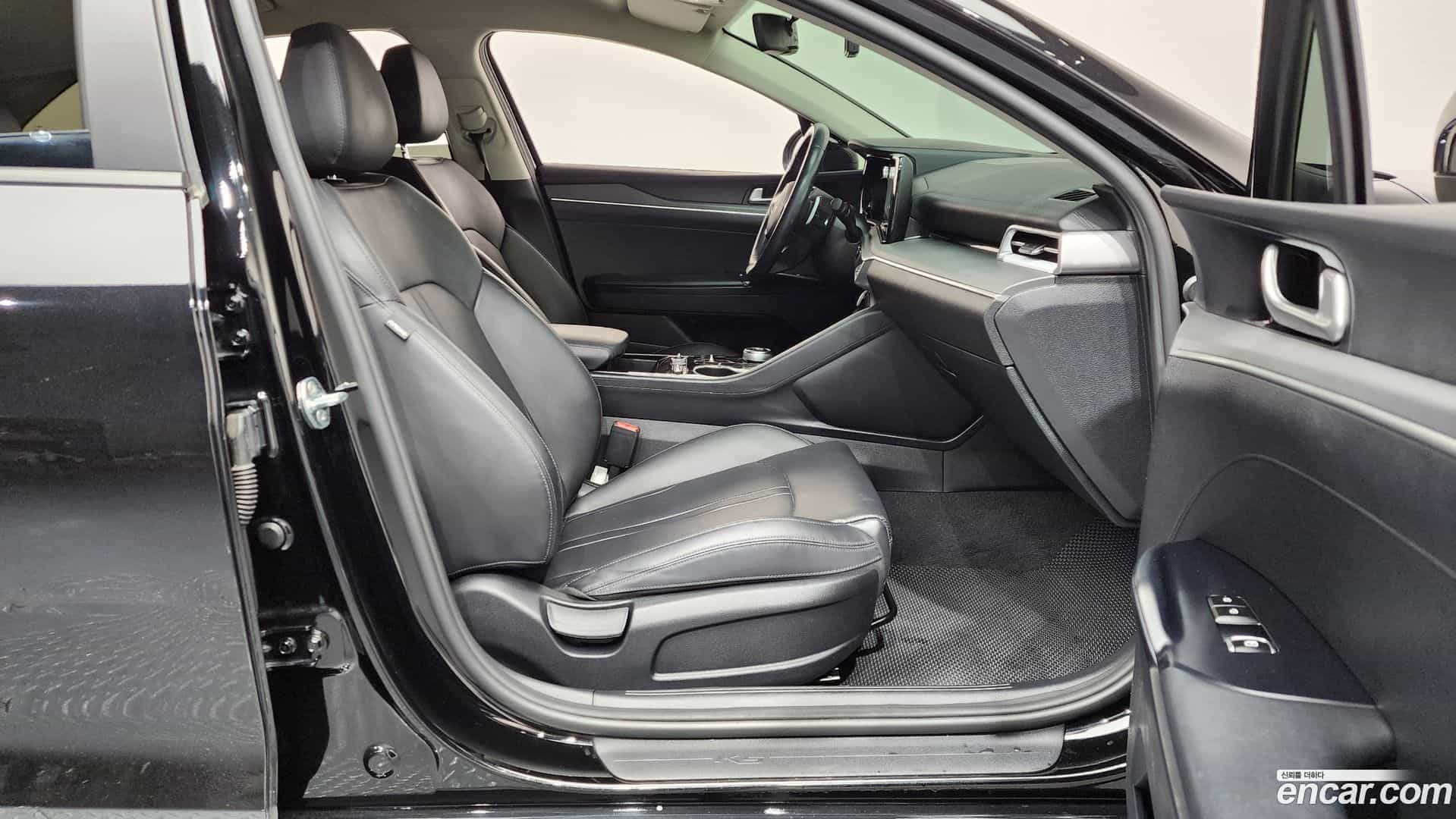 K5 Kia 2022.1-INNER-036