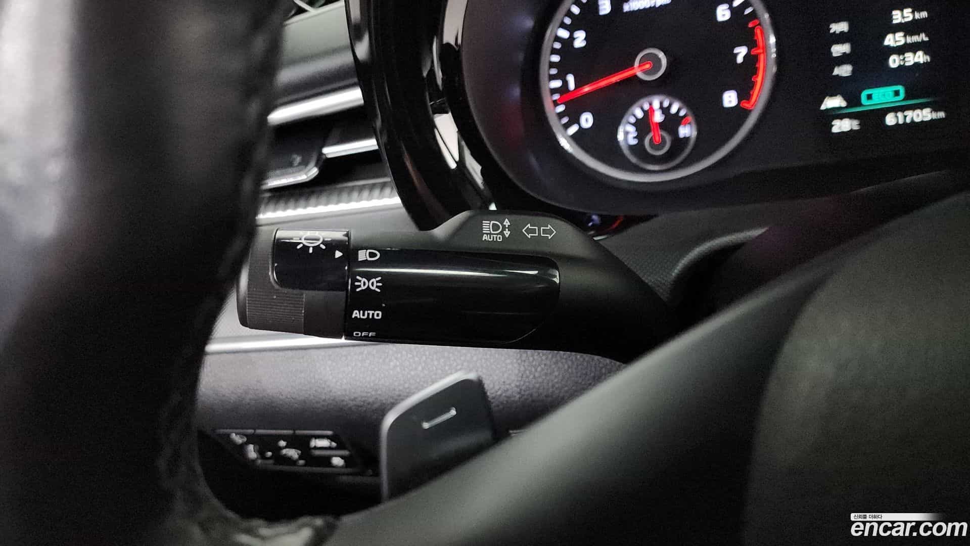 K5 Kia 2022.1-OPTION-040