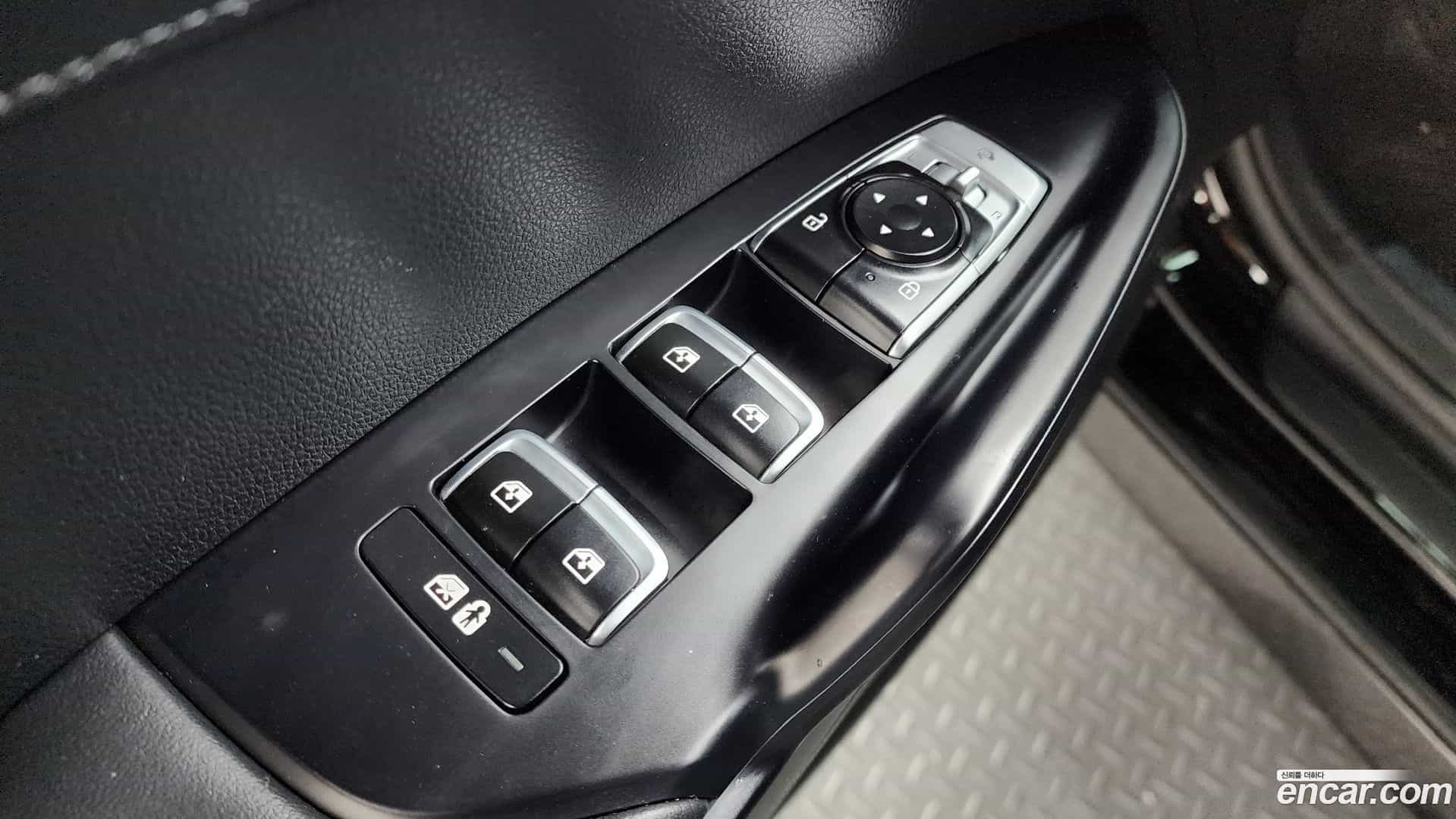 K5 Kia 2022.1-OPTION-042