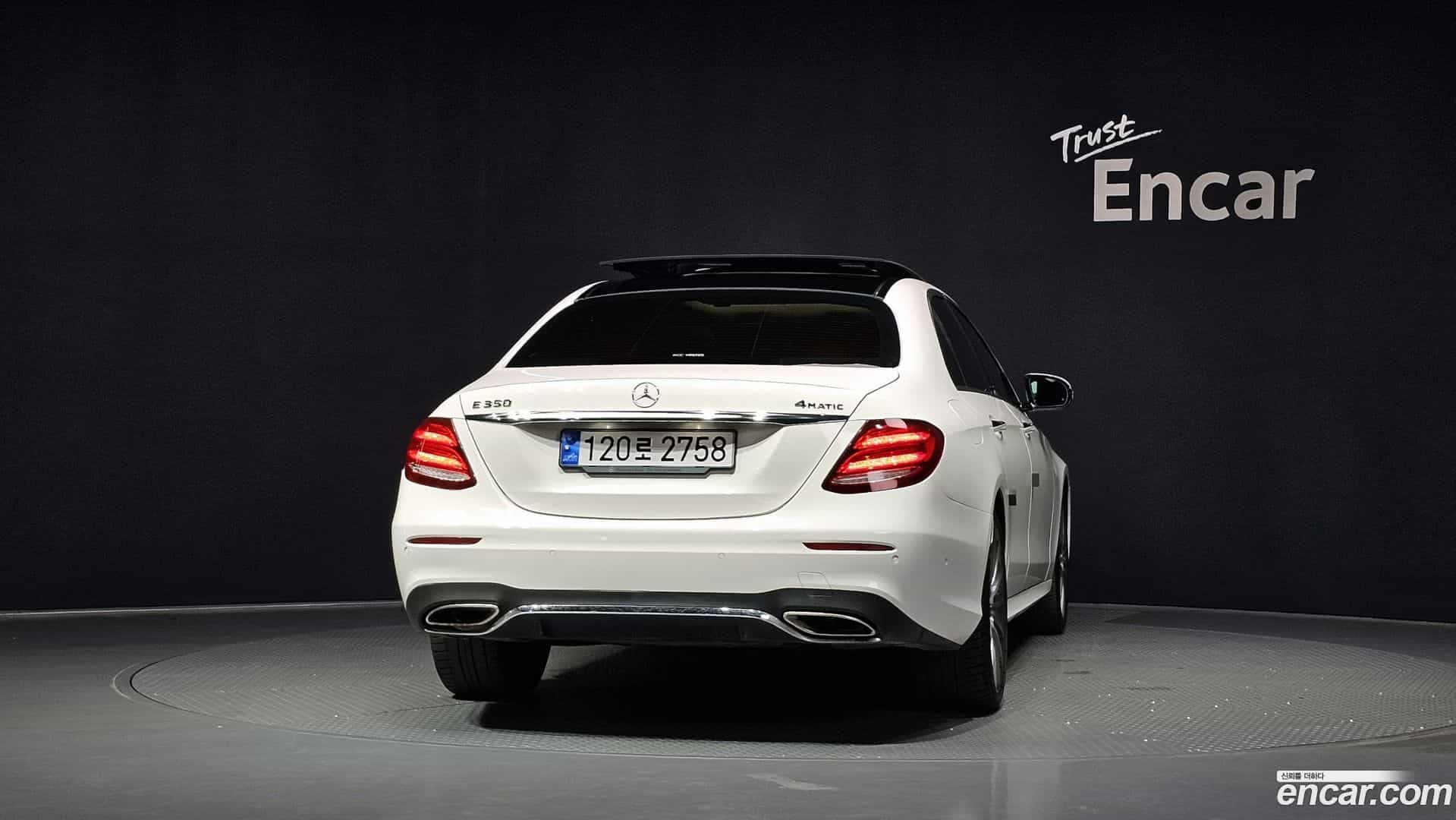 E-Class Mercedes-Benz 2019.7-OUTER-004