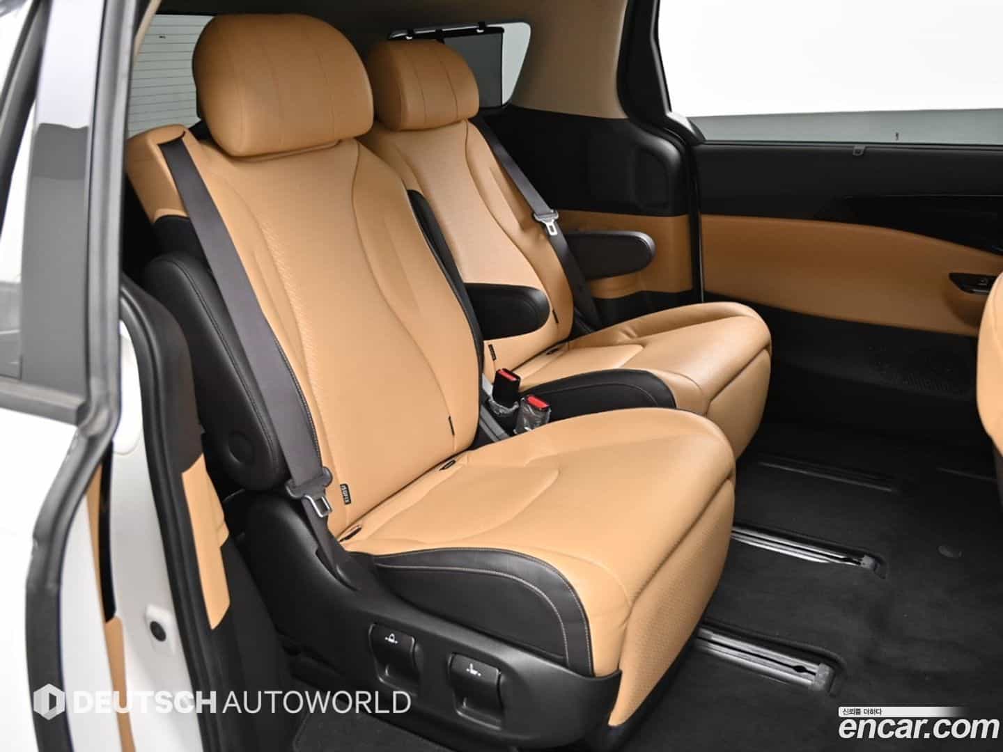 Canival Kia 2021.5-OPTION-016