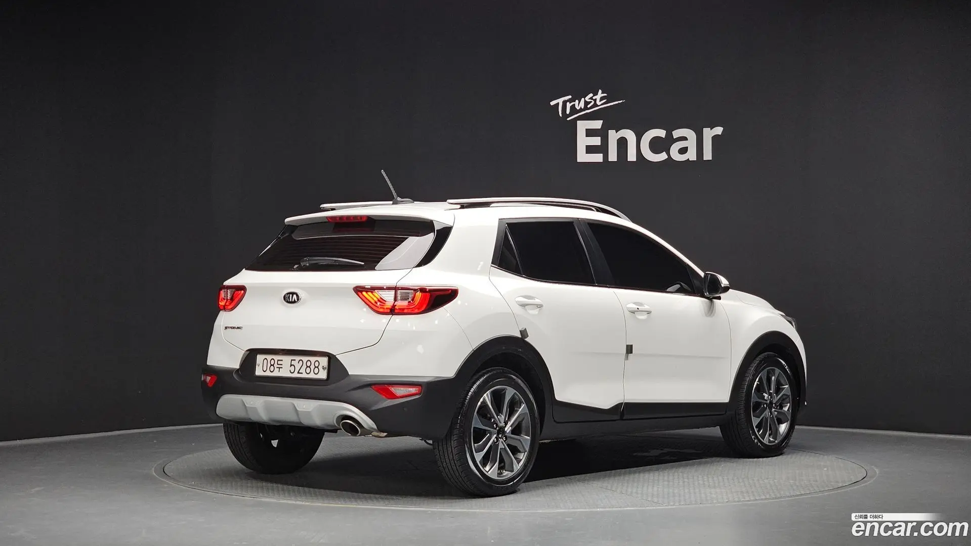 Main__Slider__Photo:Stonic Kia 2018.0-1
