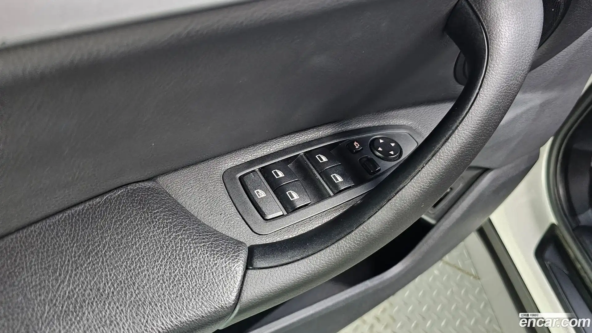 X1 BMW 2016.3-OPTION-023