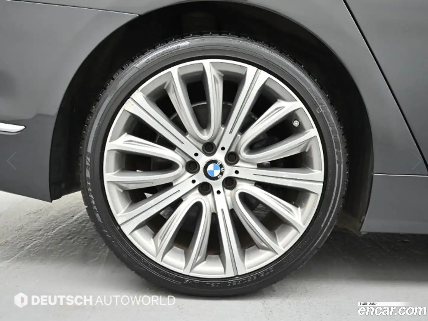 7-Series BMW 2016.0-OUTER-005