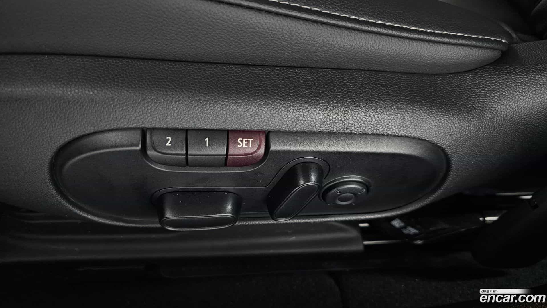 Clubman Mini 2021.0-OPTION-045